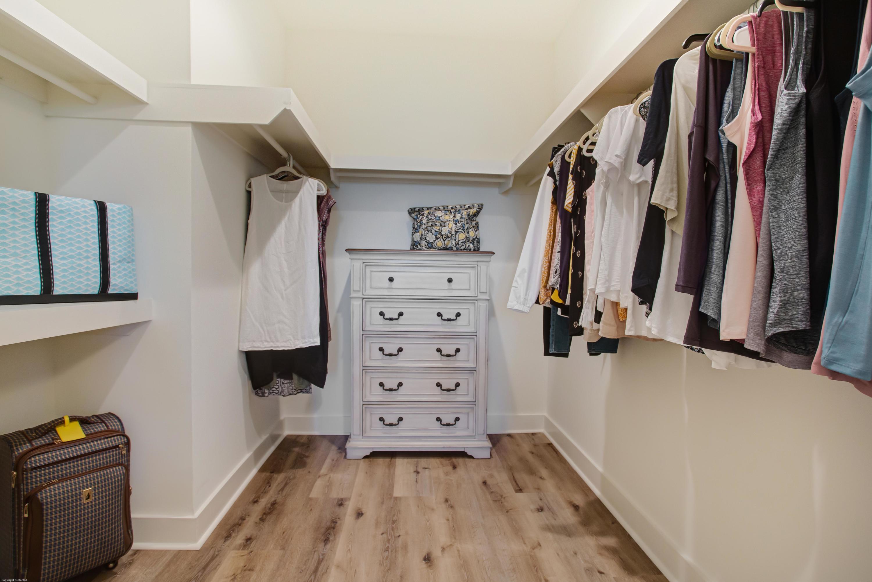 Kelly Plantation - Residential