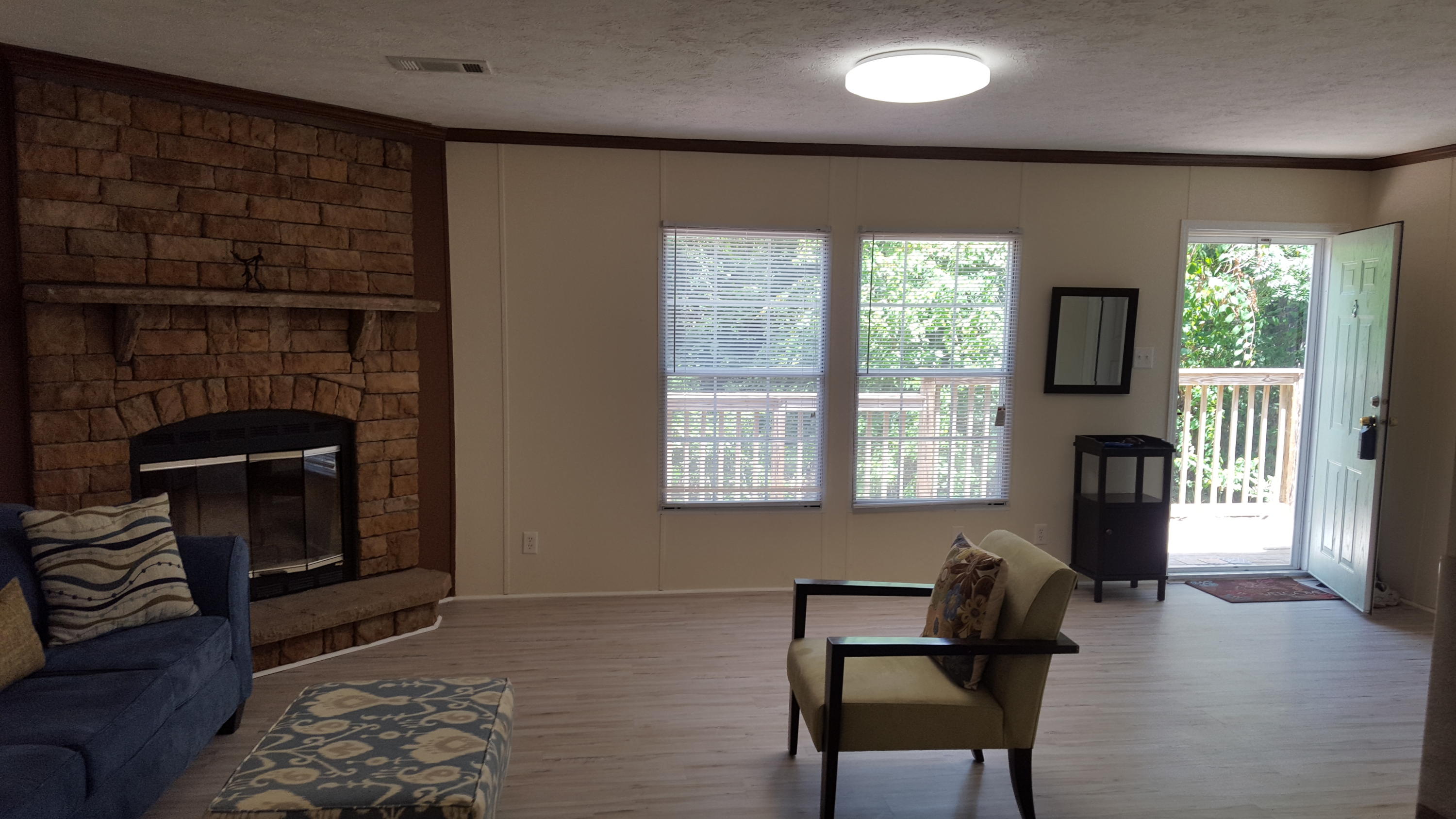 VILLA TASSO TOWN OF - Residential