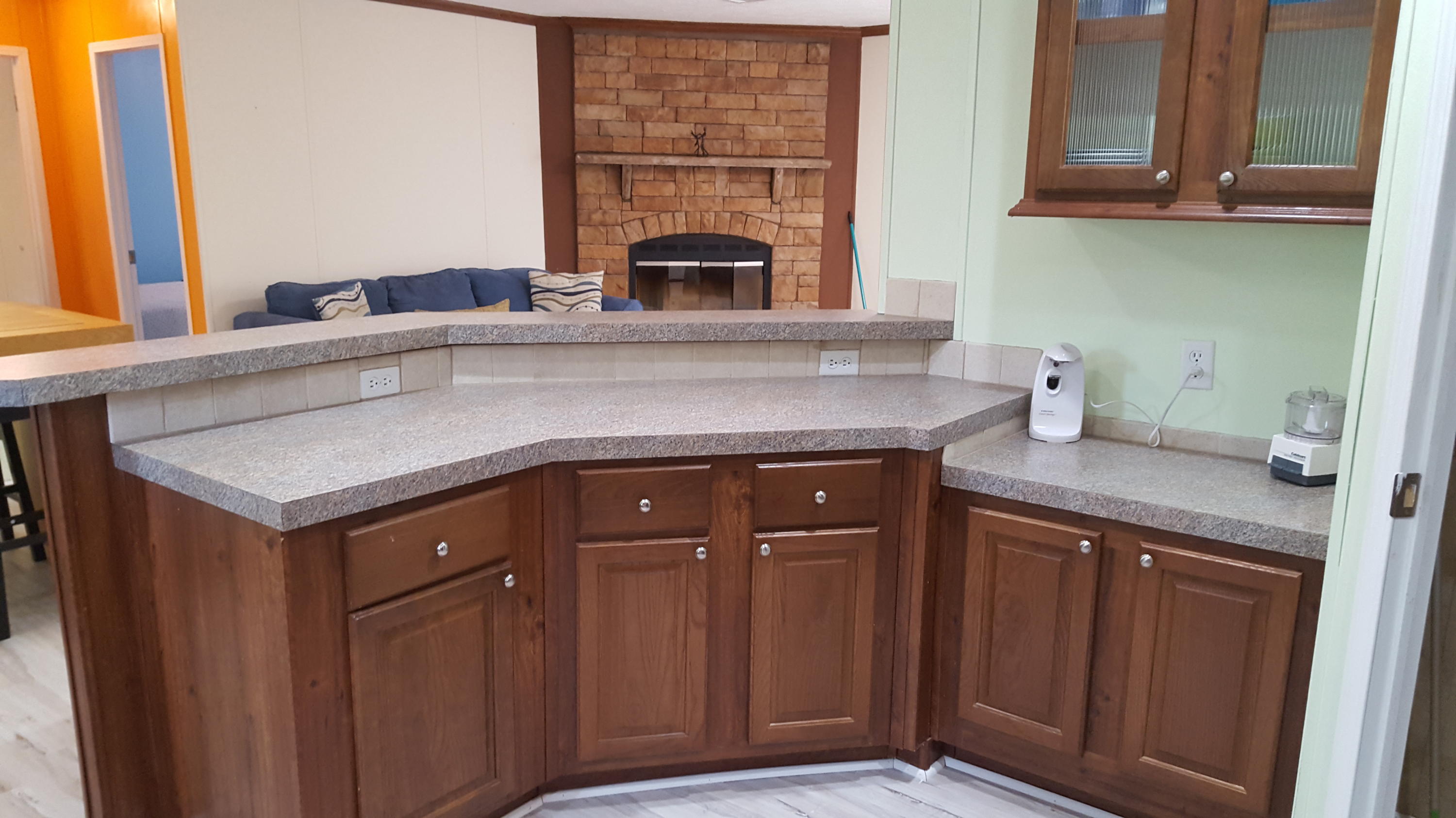 VILLA TASSO TOWN OF - Residential