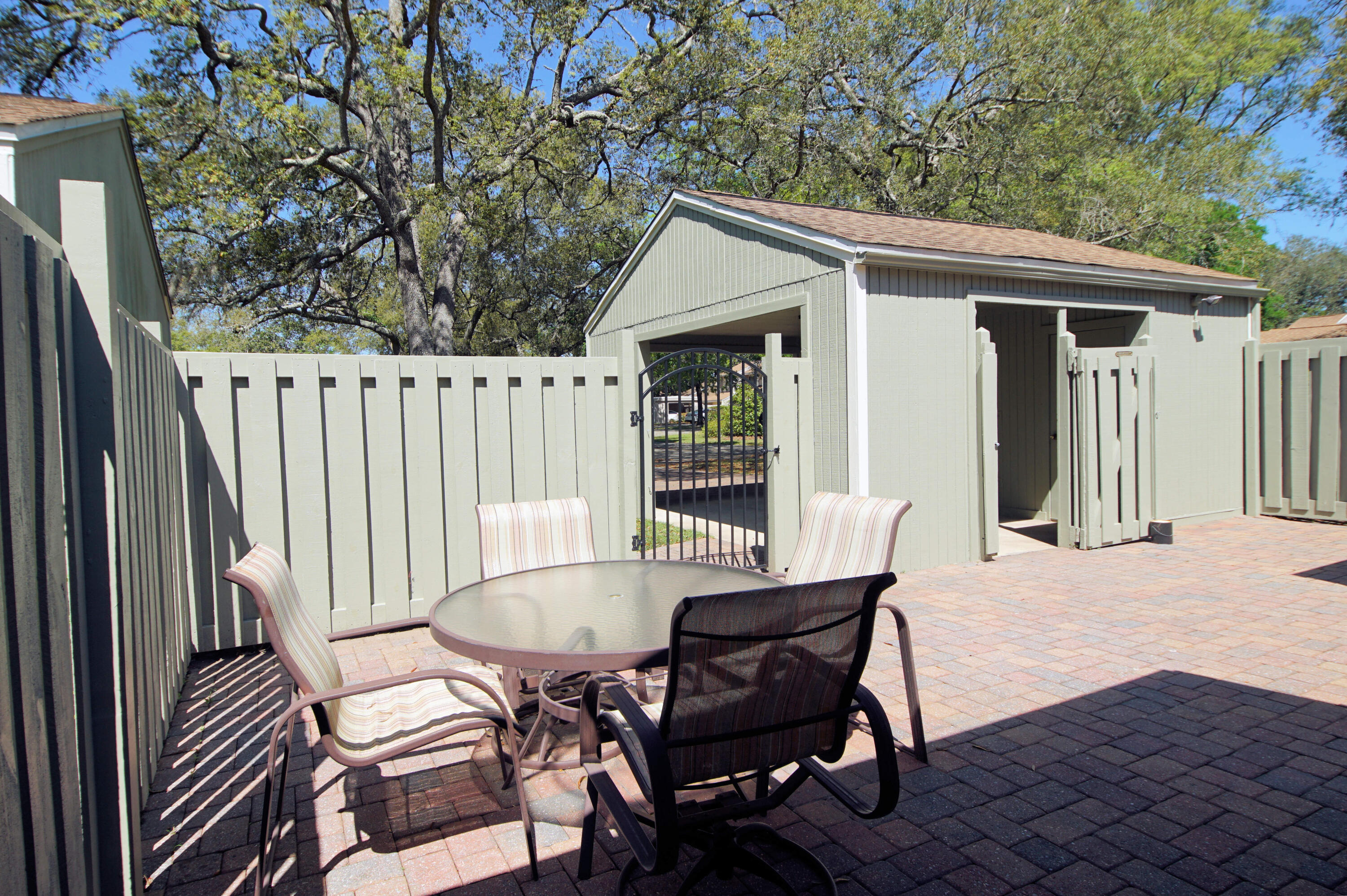 ROYAL OAK VILLAGE 2A - Residential