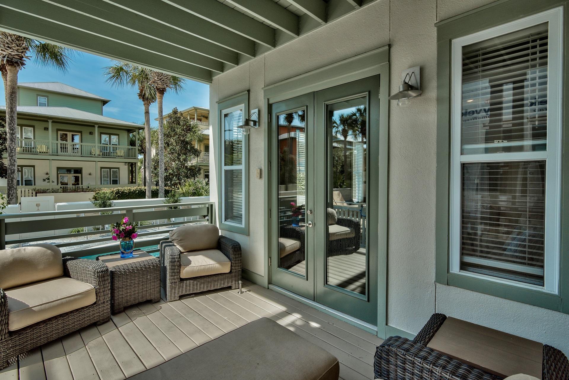 WATERS EDGE - Residential