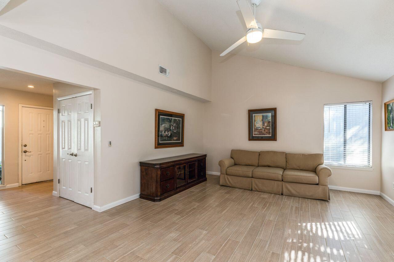 ROYAL OAK VILLAGE 2A - Residential