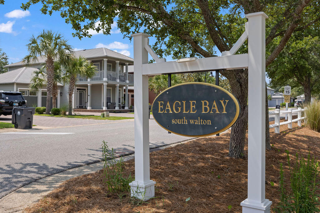 EAGLE BAY - Residential Lease