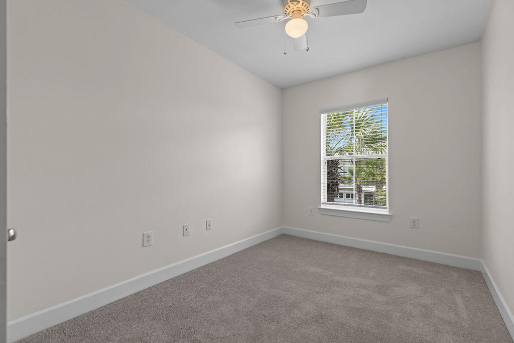 EAGLE BAY - Residential Lease