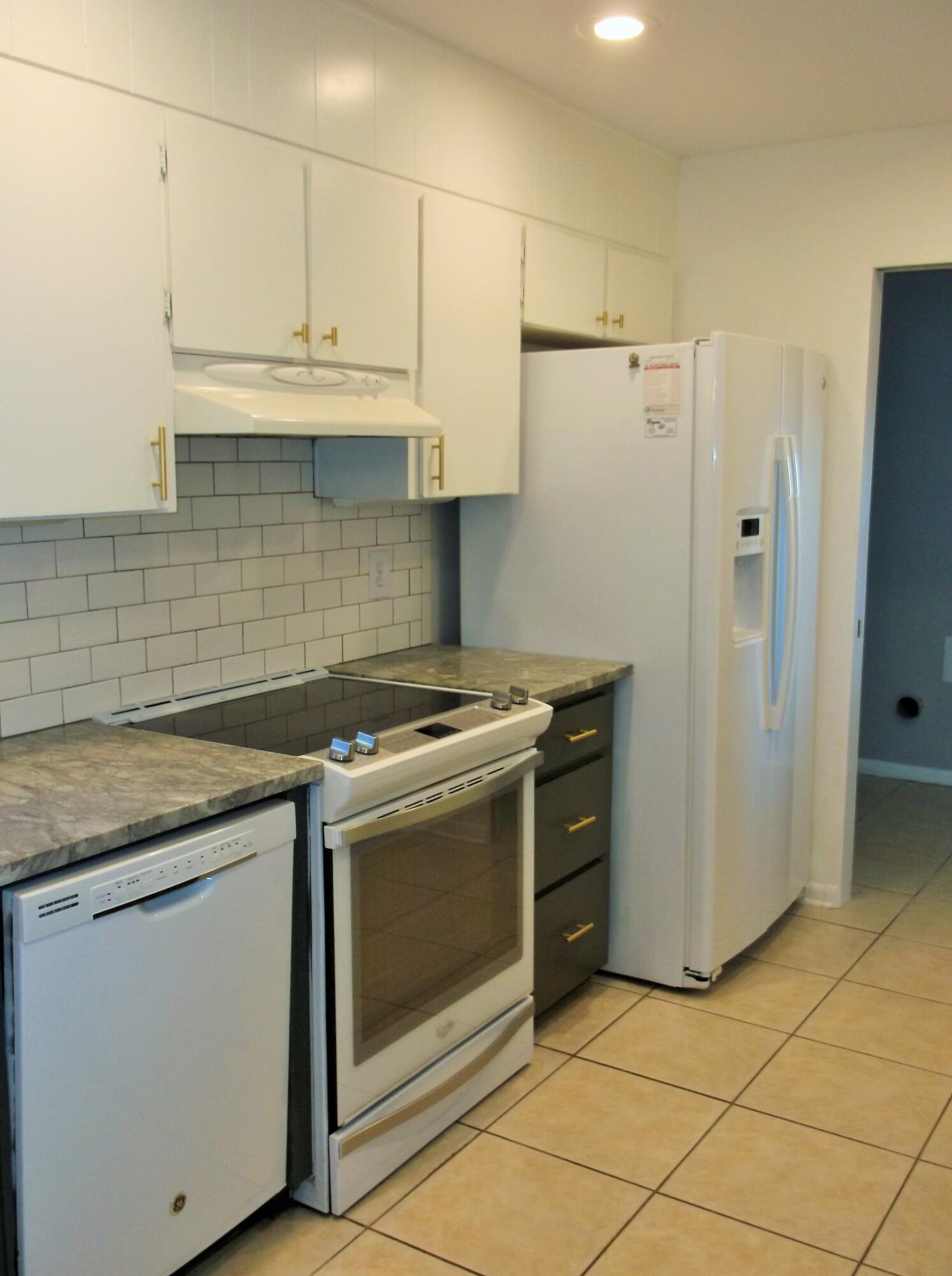 LORRAINE ESTATES - Residential