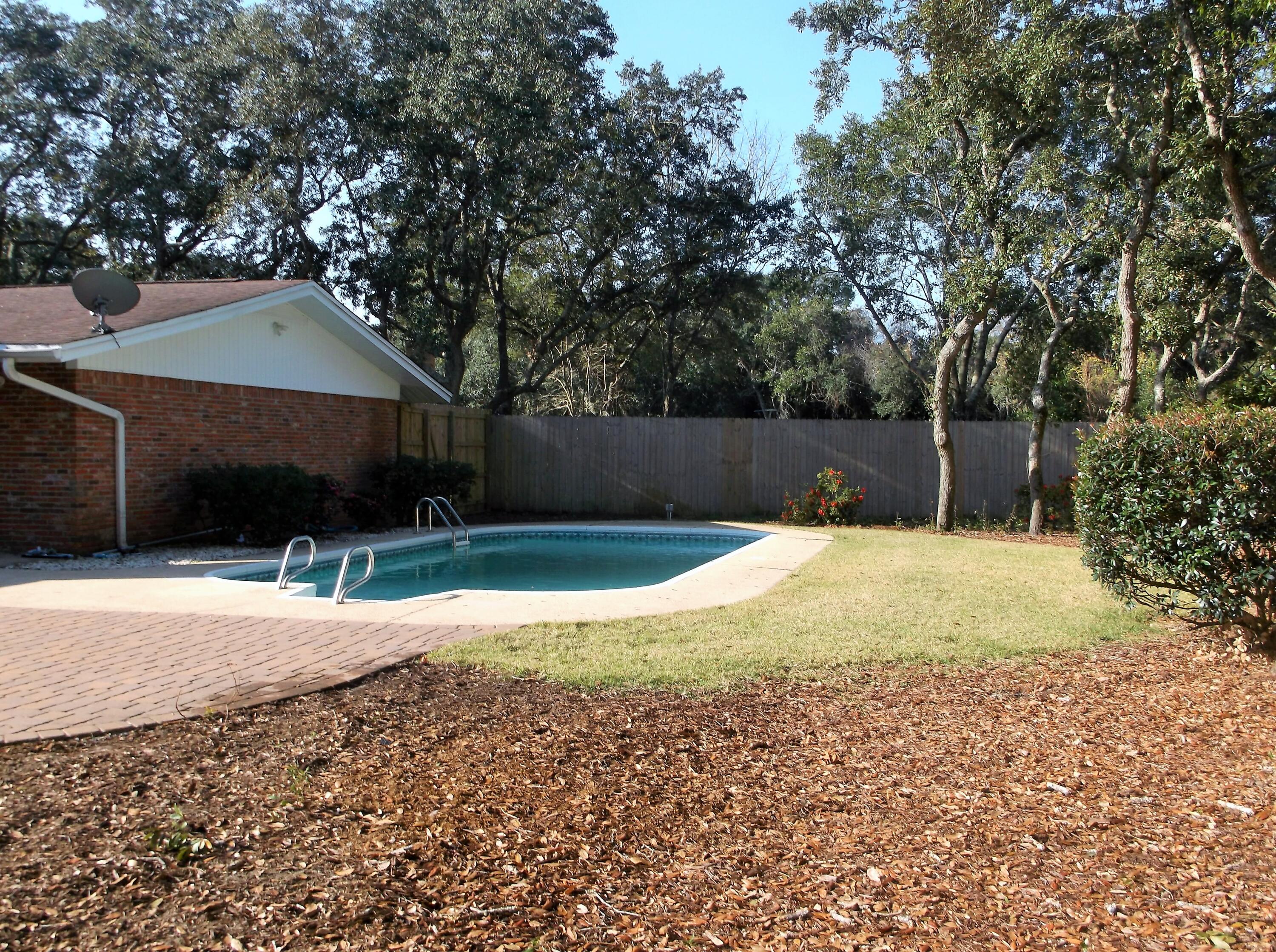 LORRAINE ESTATES - Residential