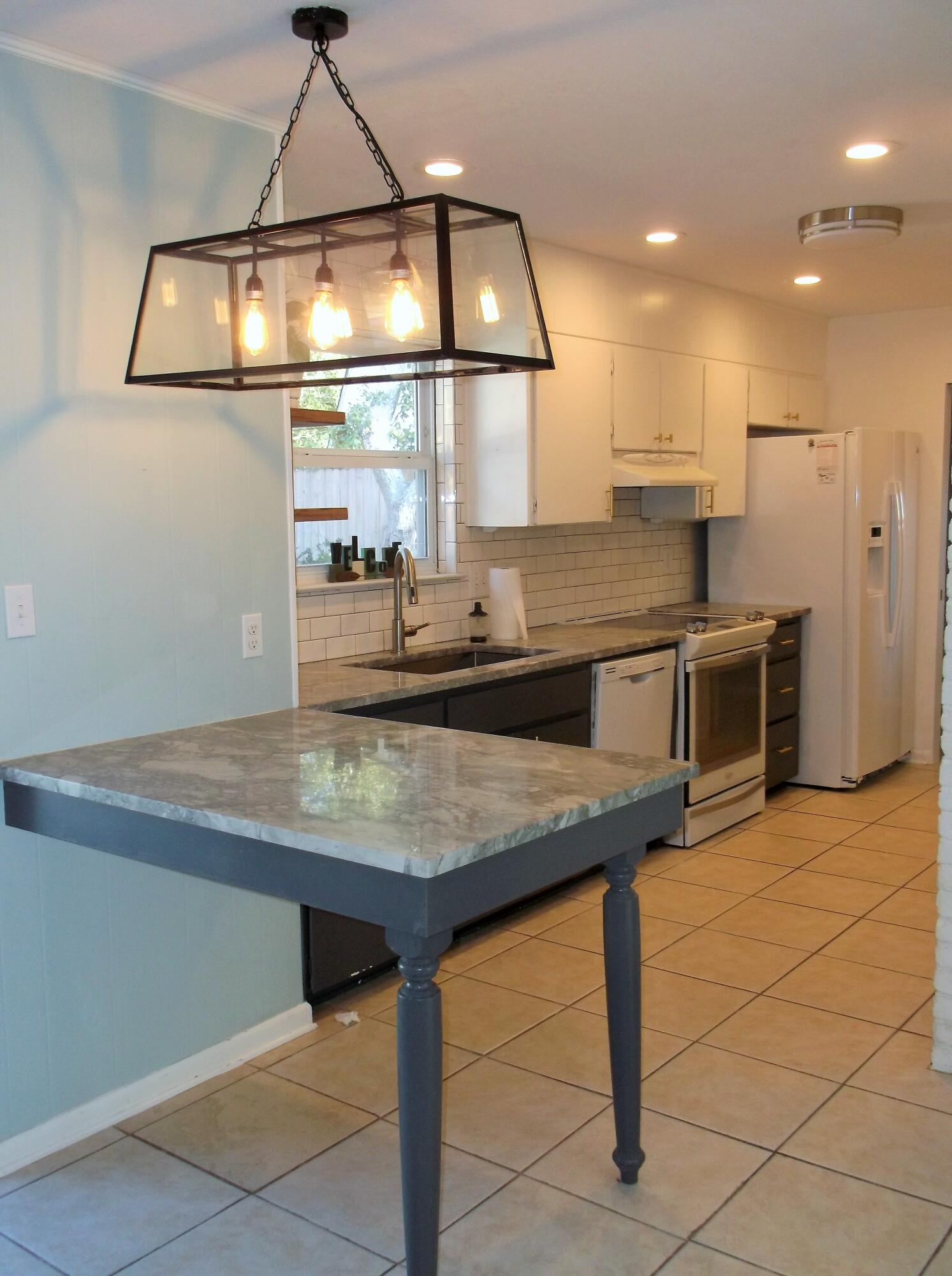 LORRAINE ESTATES - Residential