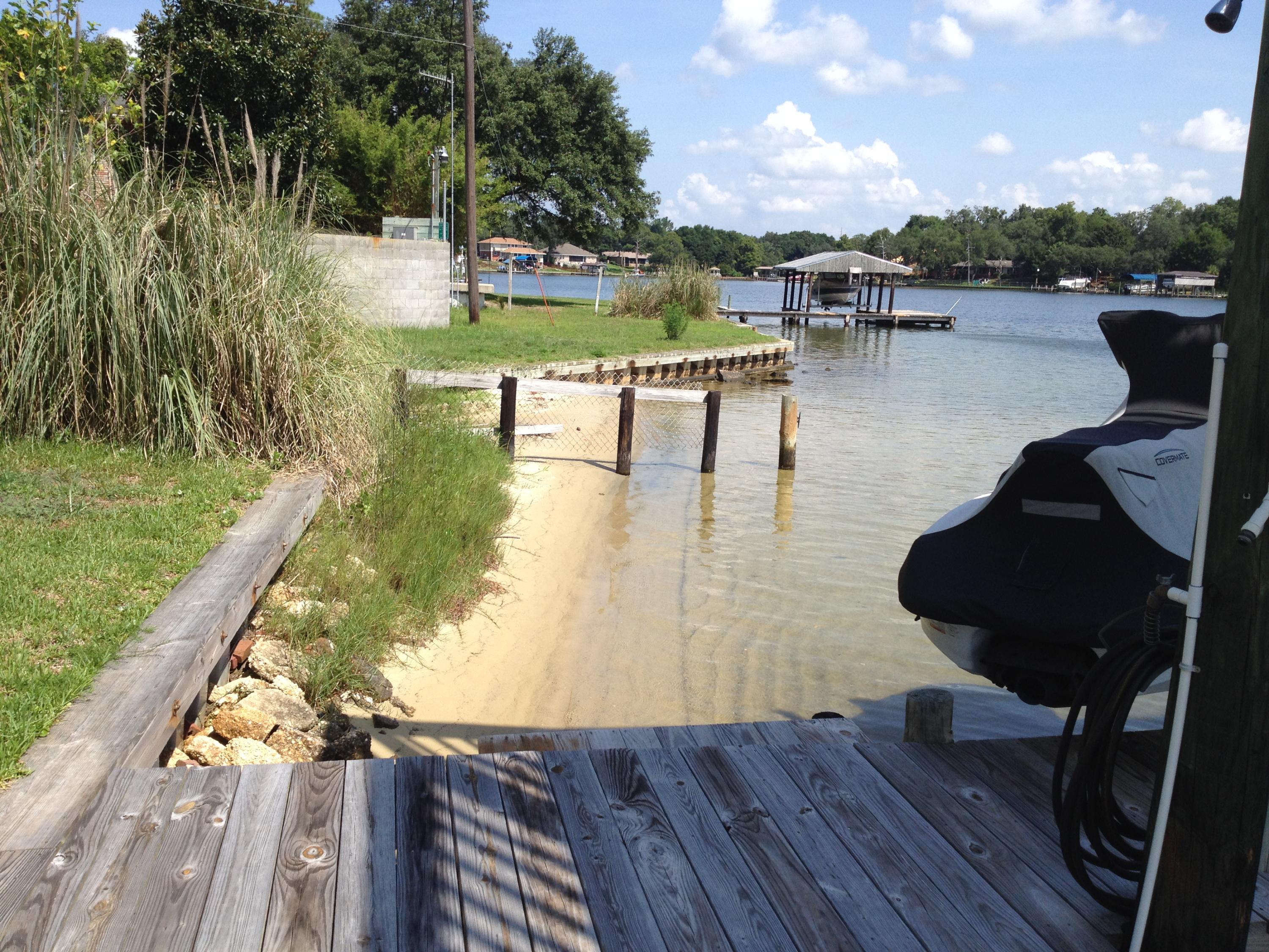 BAYOU WOODS 3RD ADDN - Residential