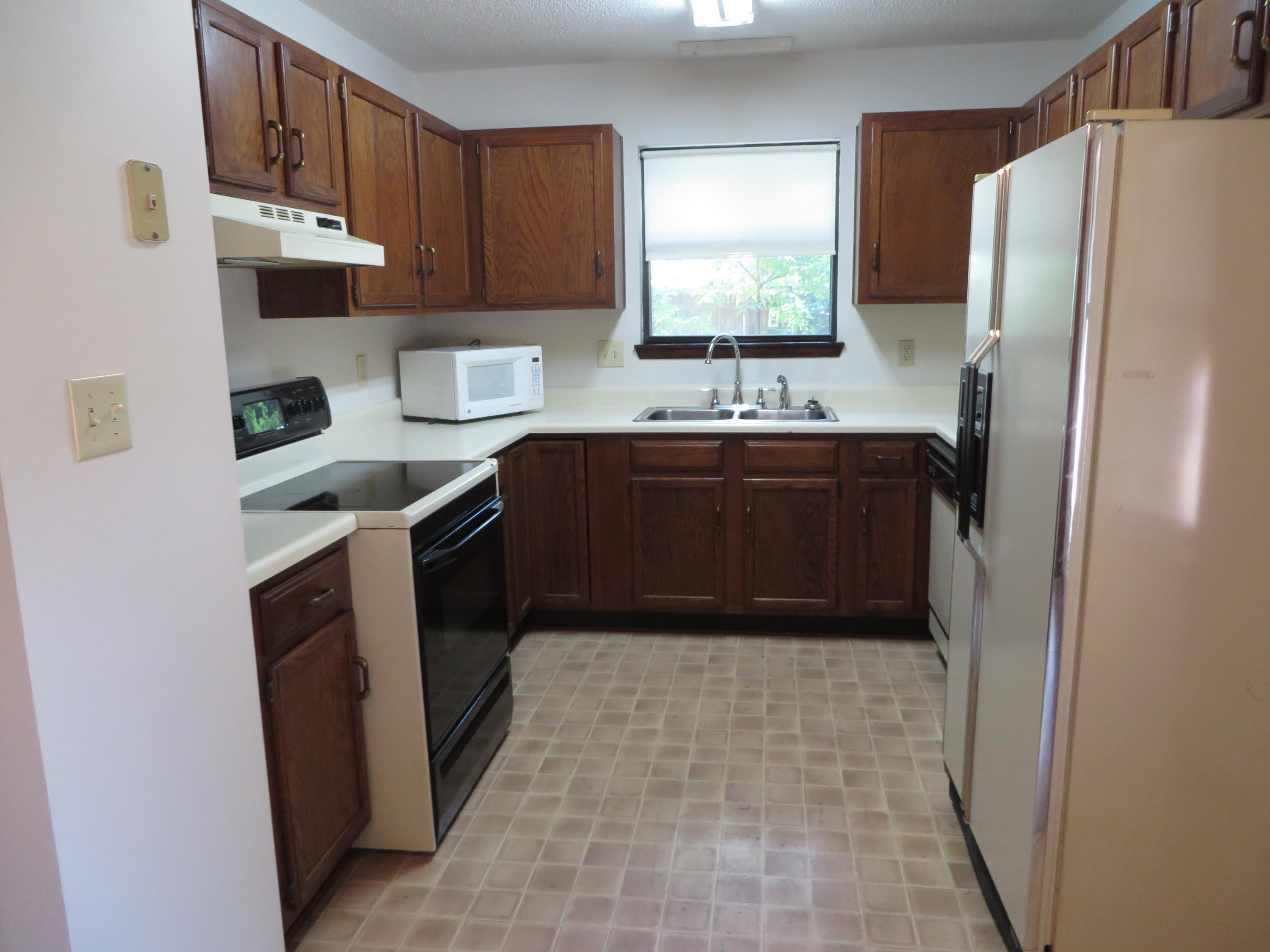 PINE MEADOWS 2ND ADDN - Residential