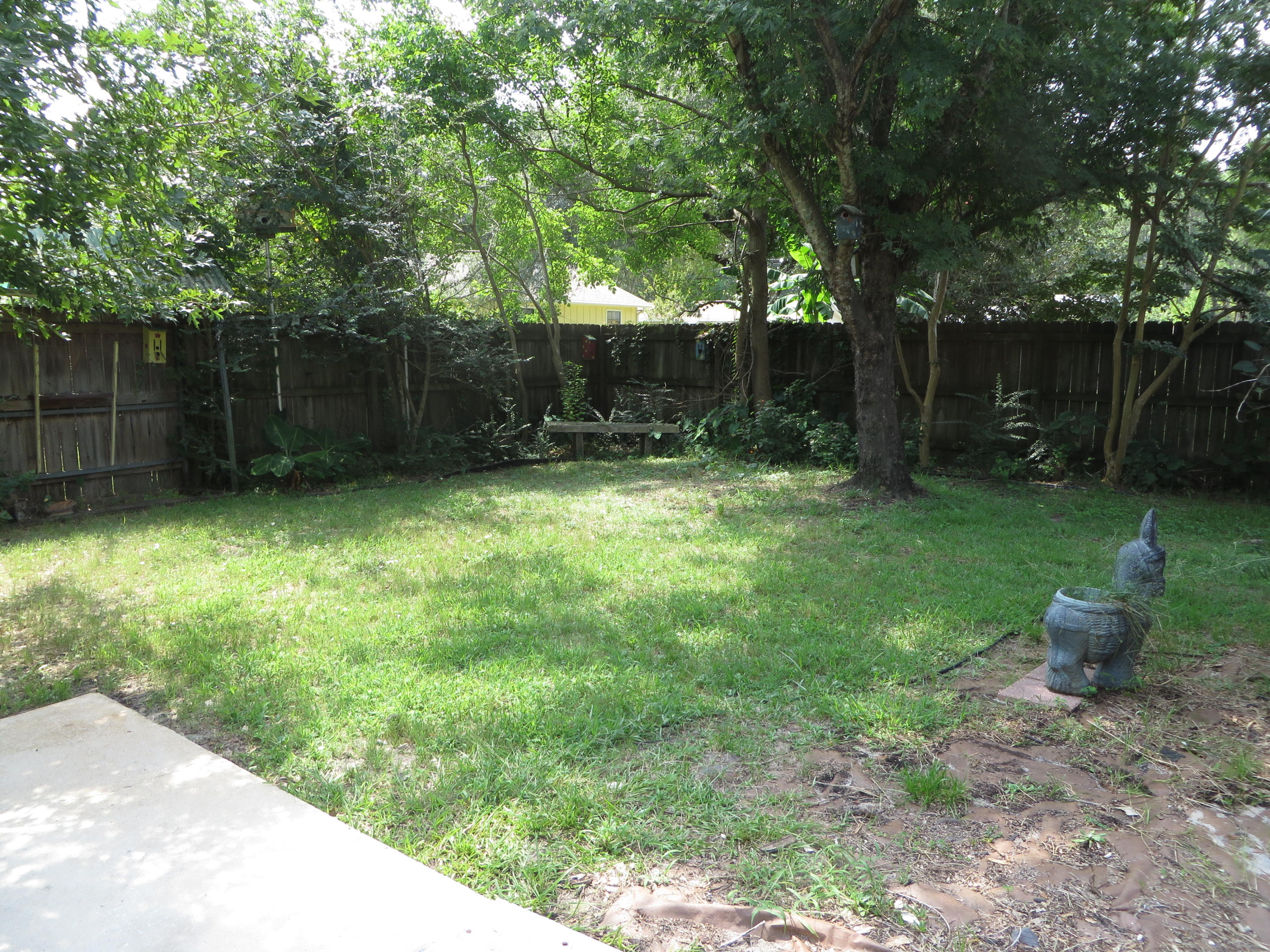 PINE MEADOWS 2ND ADDN - Residential