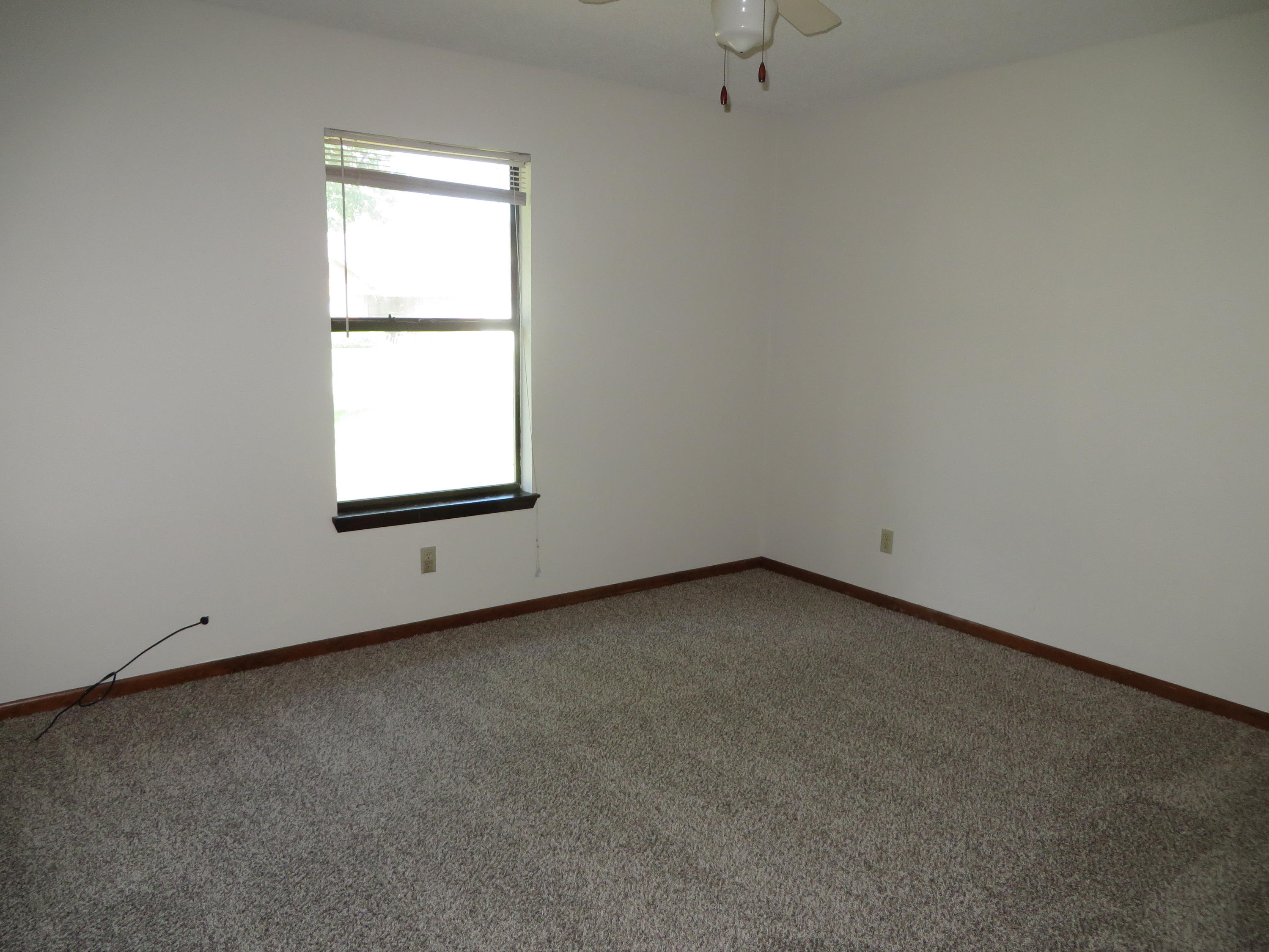 PINE MEADOWS 2ND ADDN - Residential