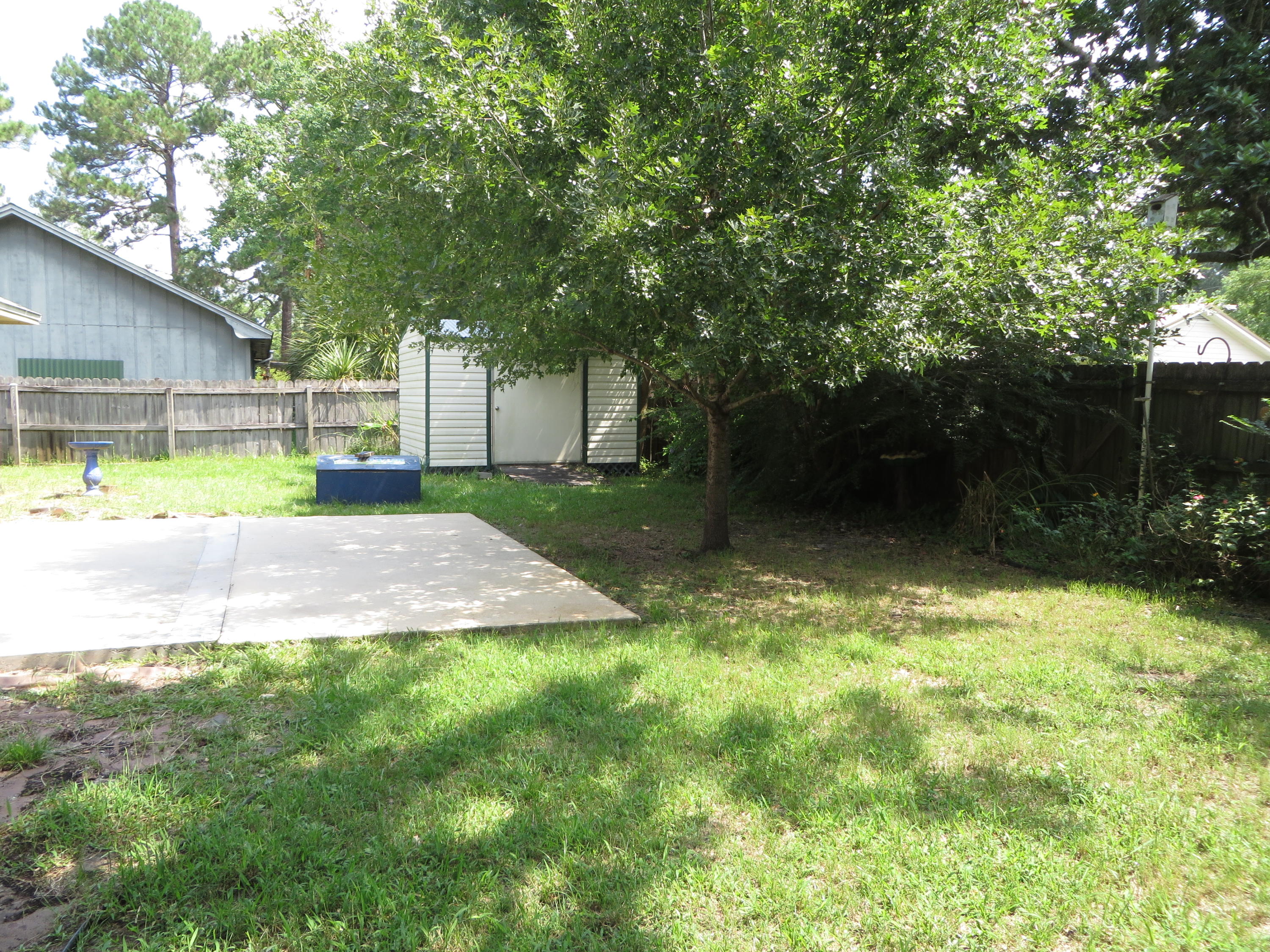 PINE MEADOWS 2ND ADDN - Residential