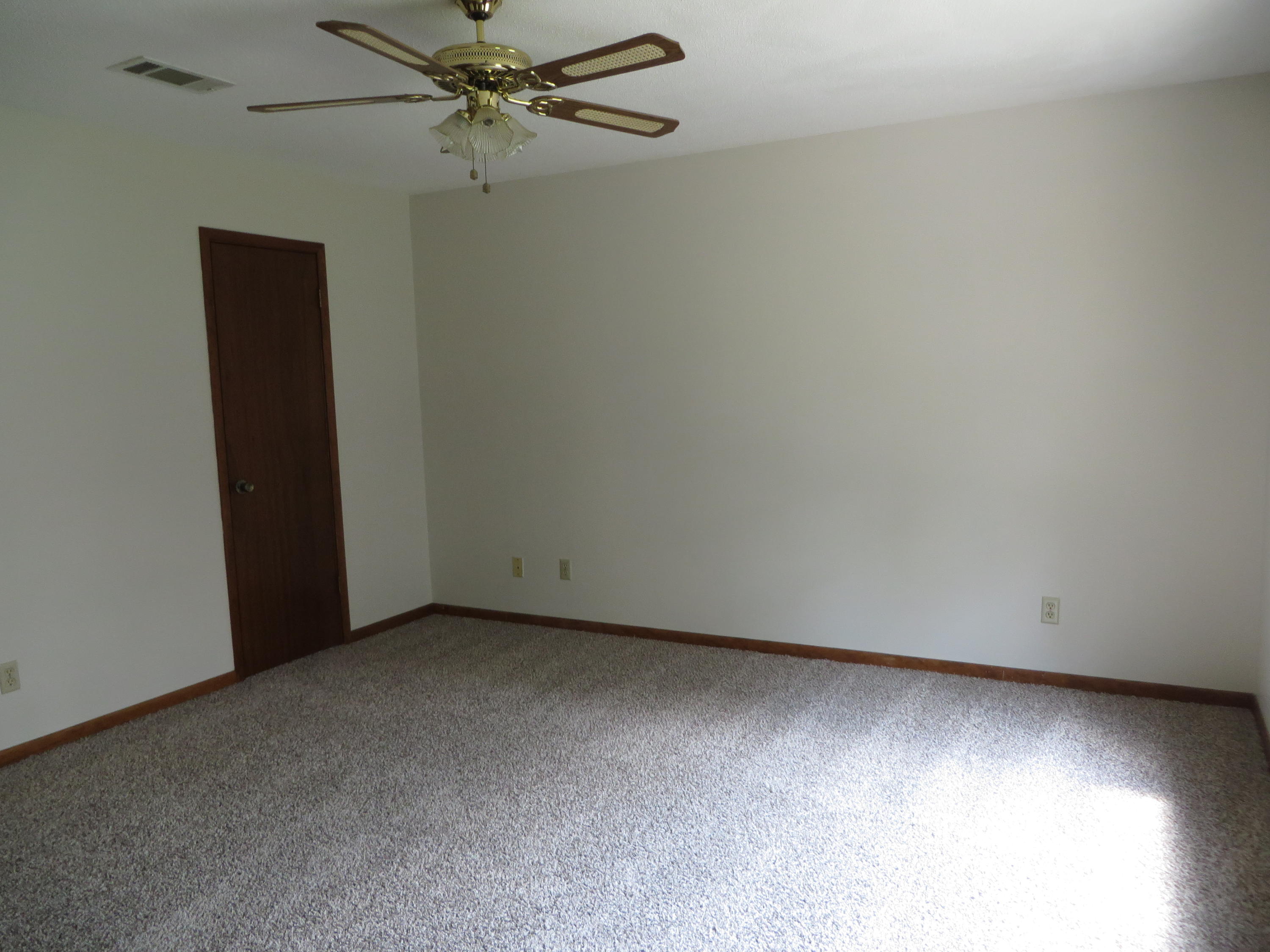 PINE MEADOWS 2ND ADDN - Residential