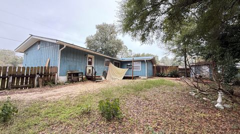 A home in Niceville