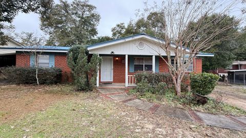 A home in Niceville