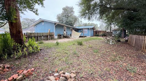 A home in Niceville