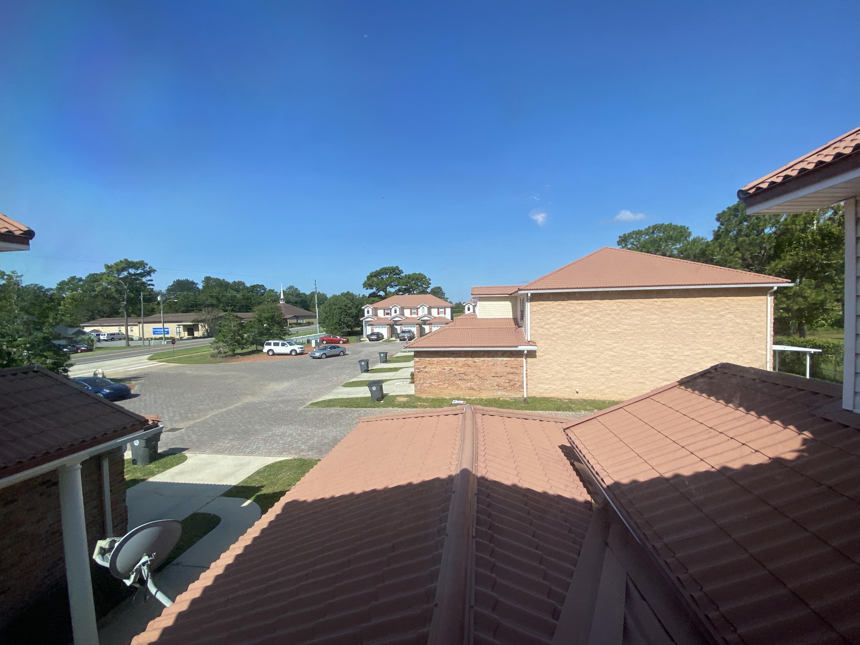 JEAN LEA T/H - Residential