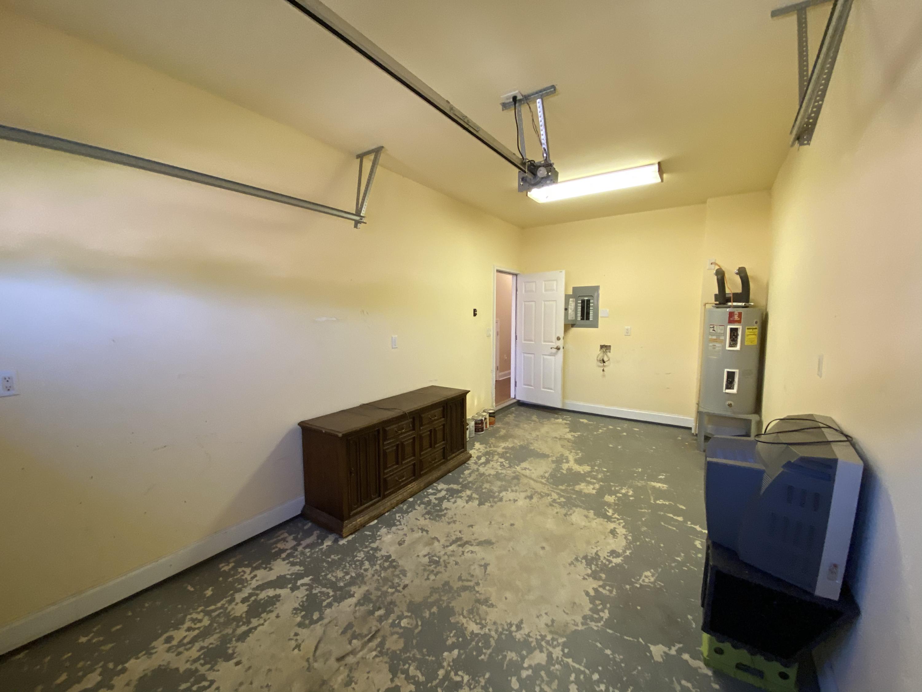 JEAN LEA T/H - Residential