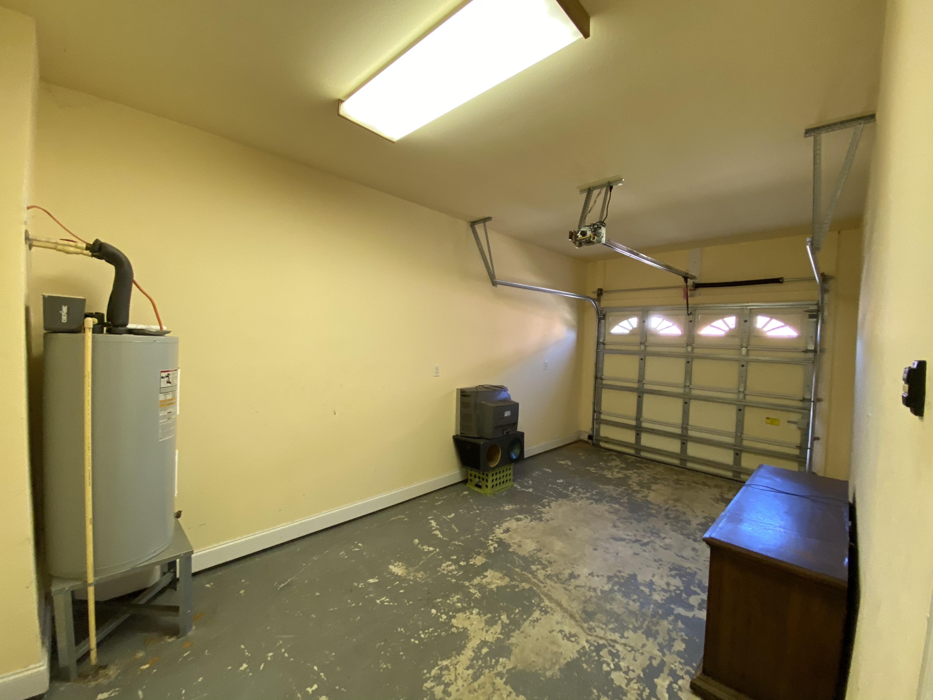 JEAN LEA T/H - Residential