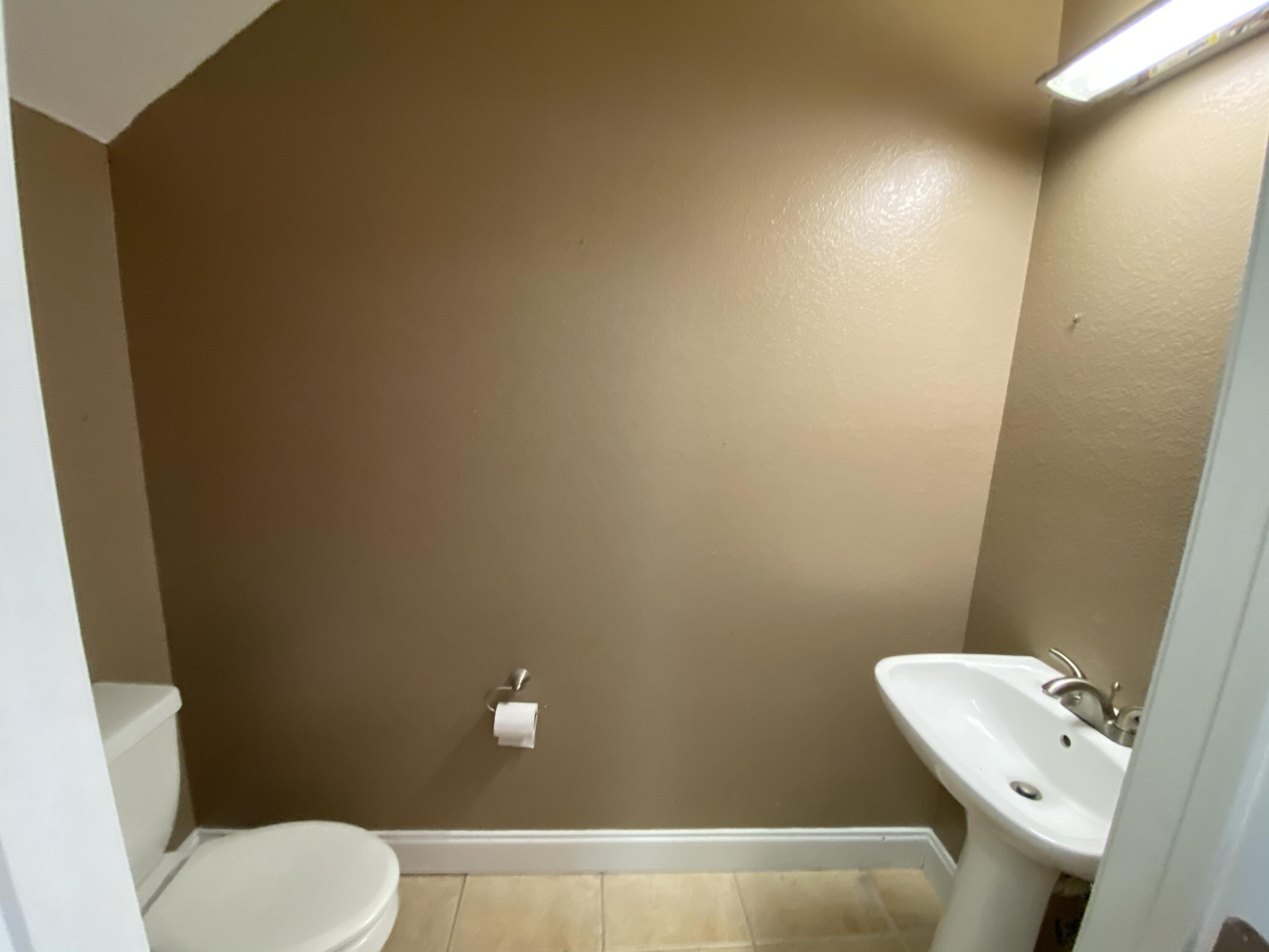 JEAN LEA T/H - Residential