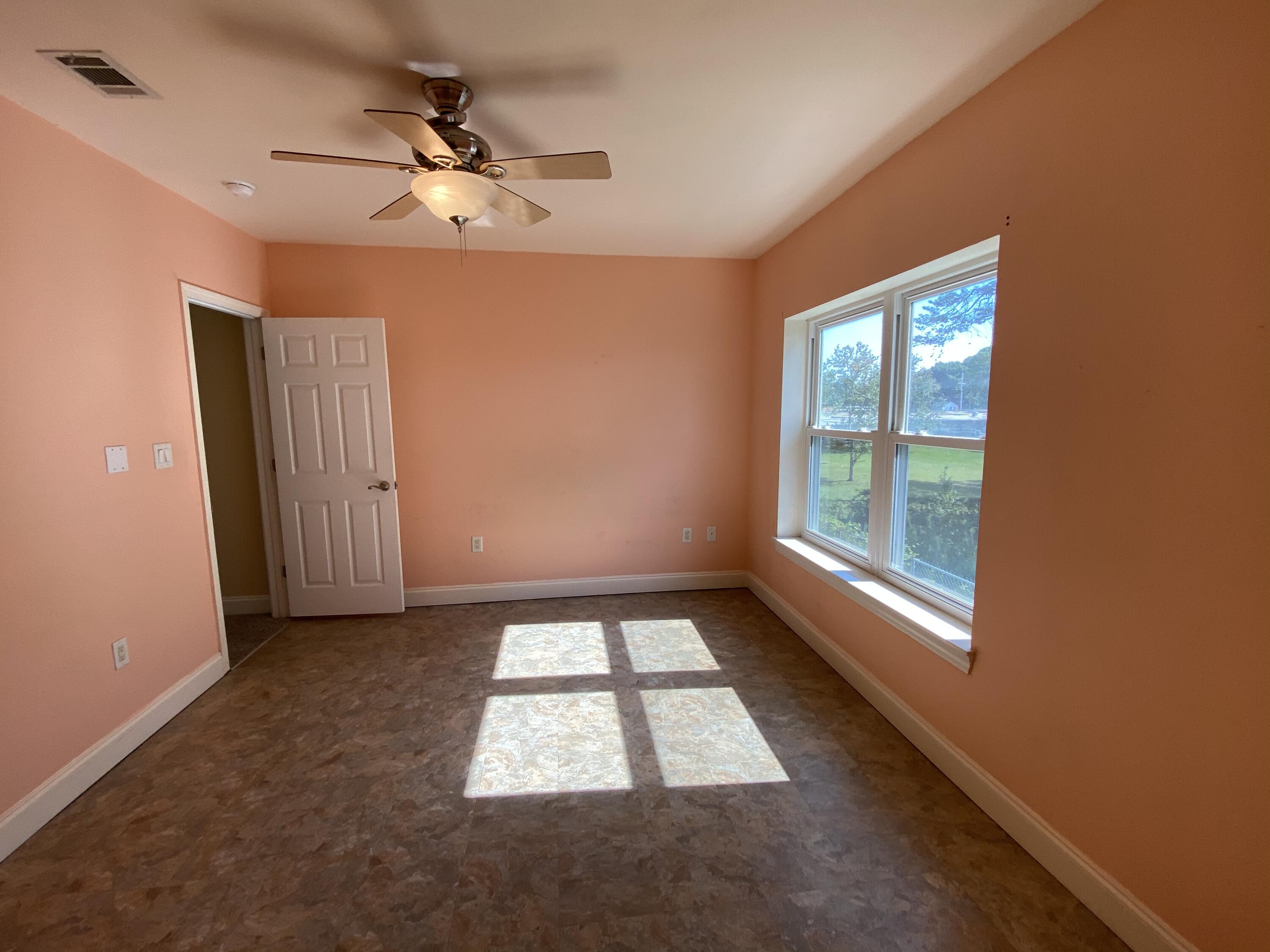 JEAN LEA T/H - Residential