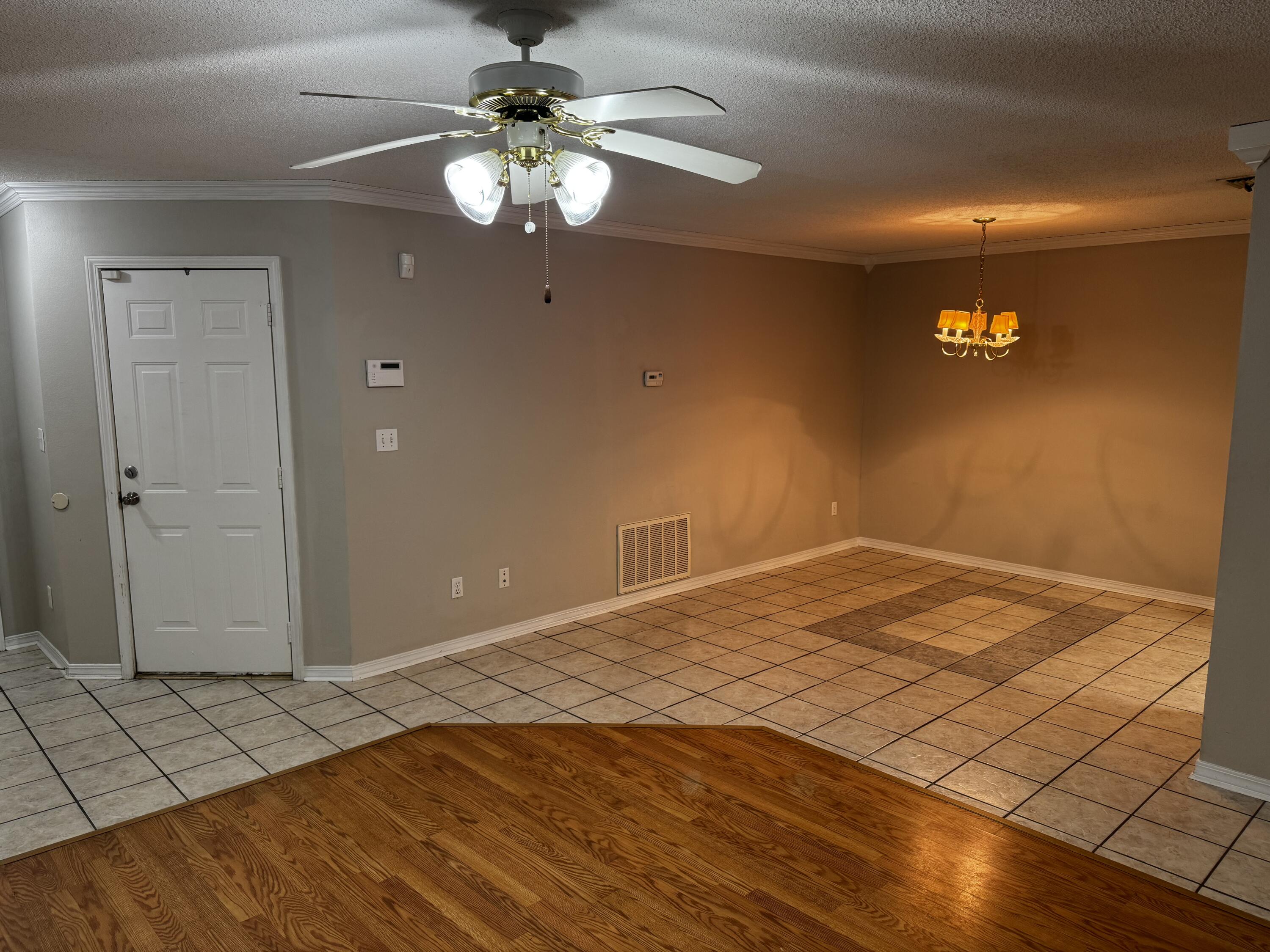 ROSEBUD PLANTATION T/H - Residential Lease