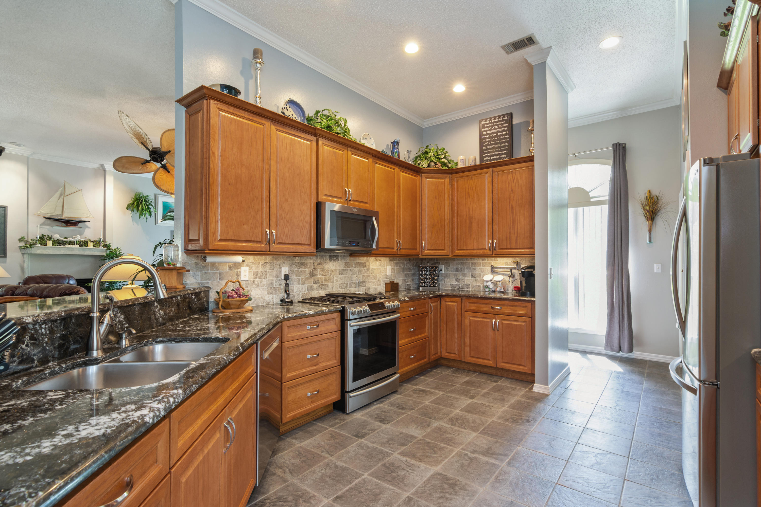 LAKESIDE EAST AMENDED - Residential