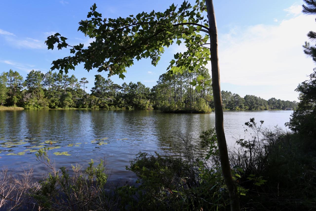 SHORTLINE LAKE ESTATES - Land