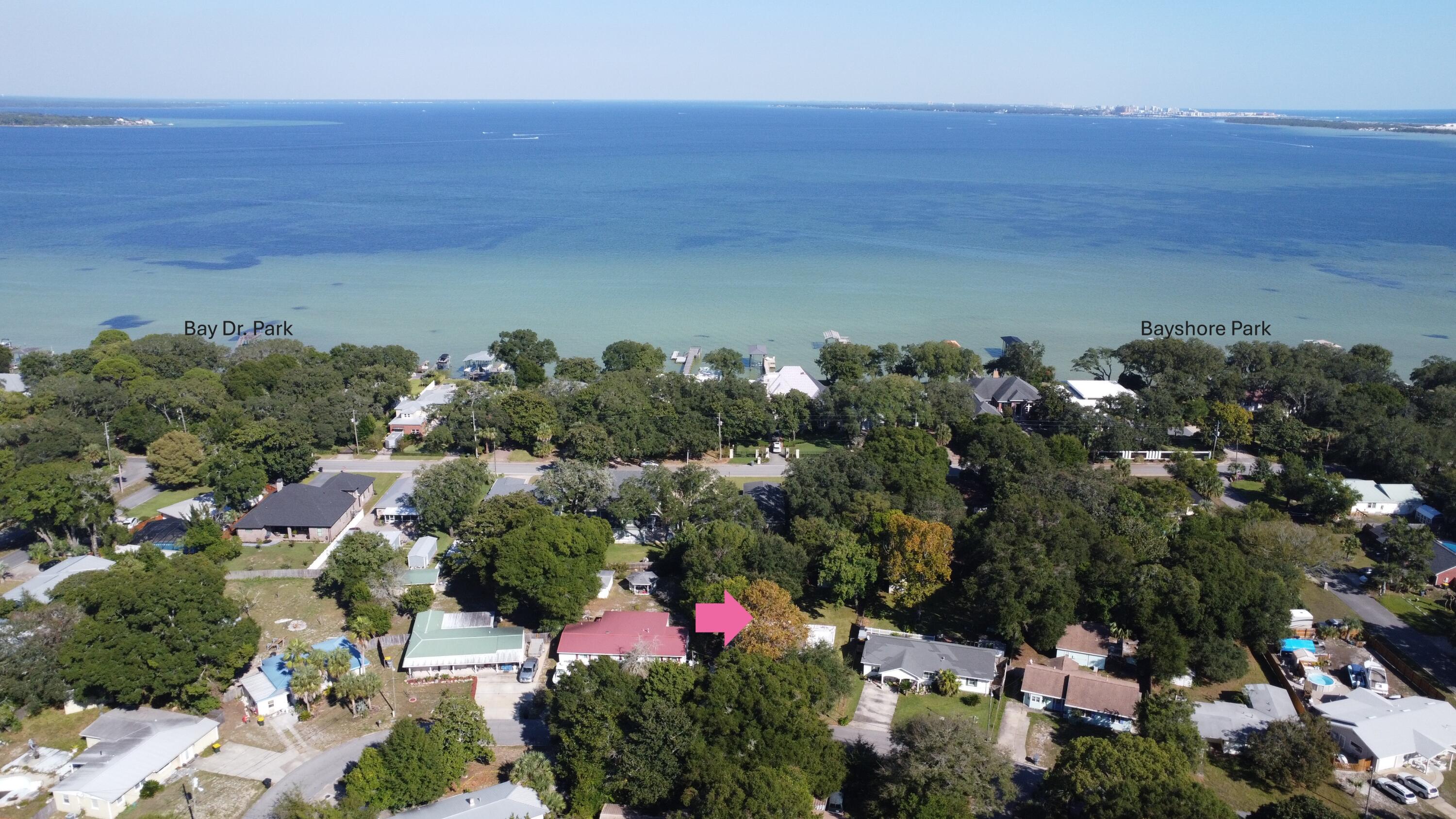 ELLIOTTS POINT - Residential