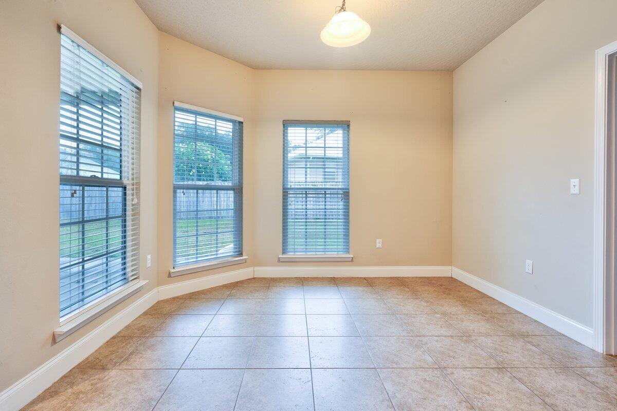 DUGGAN POND ESTATES - Residential