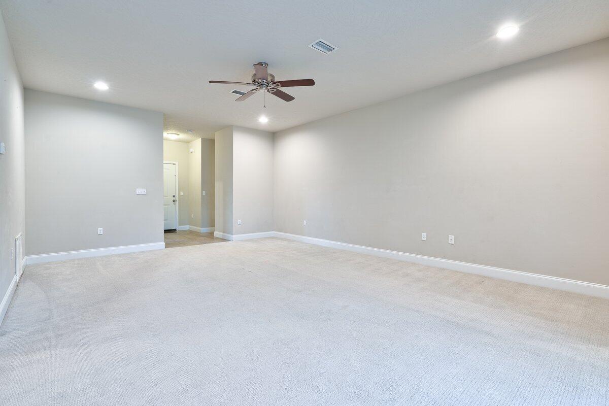 DUGGAN POND ESTATES - Residential