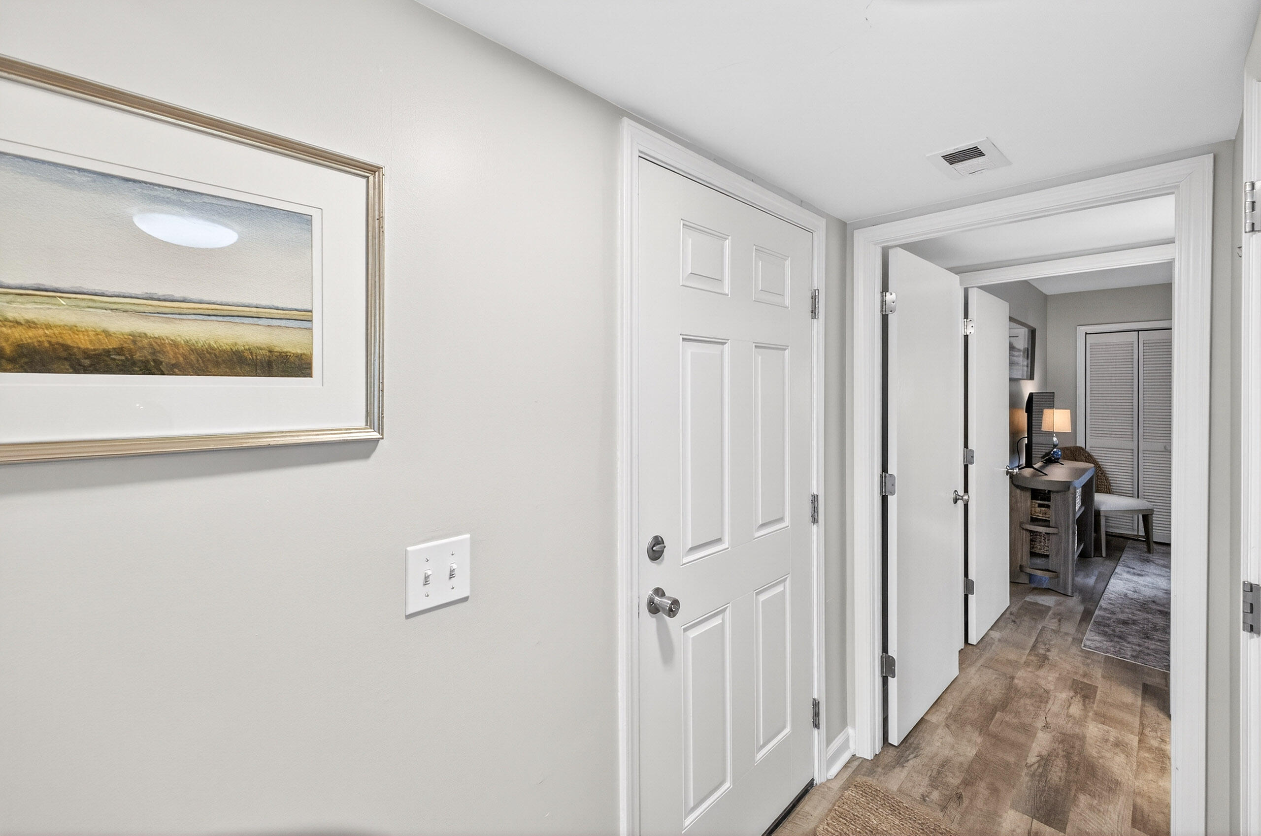 HARBOUR POINT CONDO - Residential