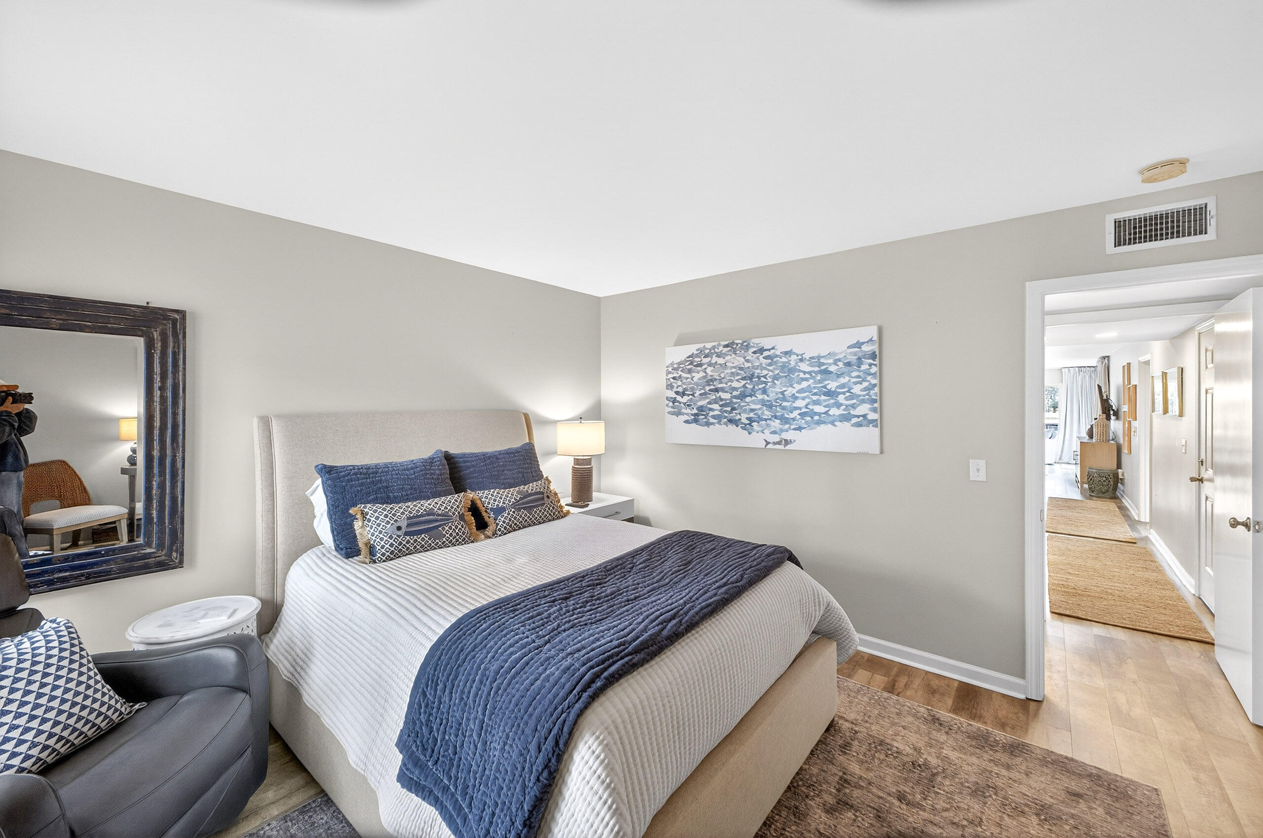 HARBOUR POINT CONDO - Residential