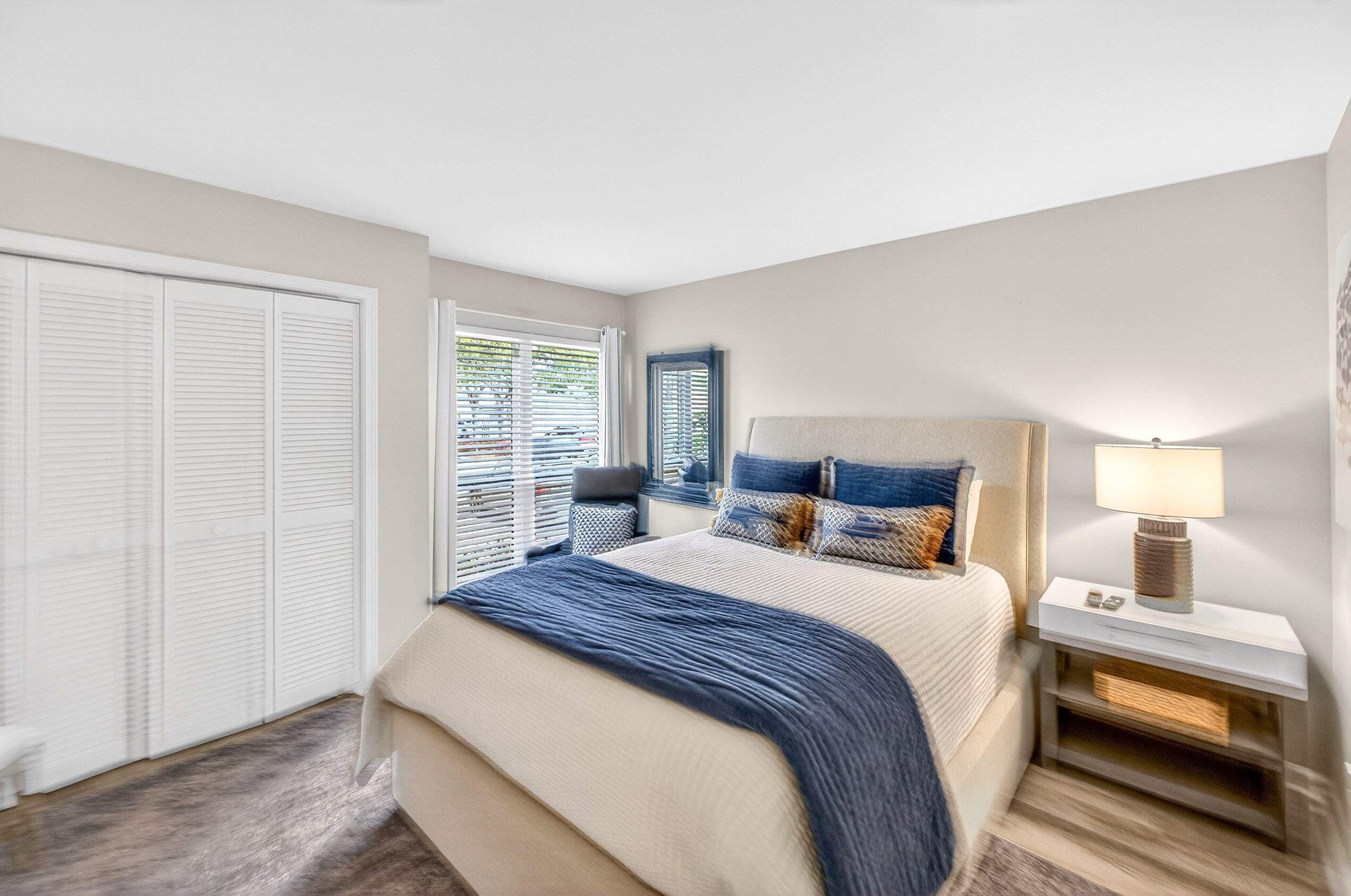 HARBOUR POINT CONDO - Residential