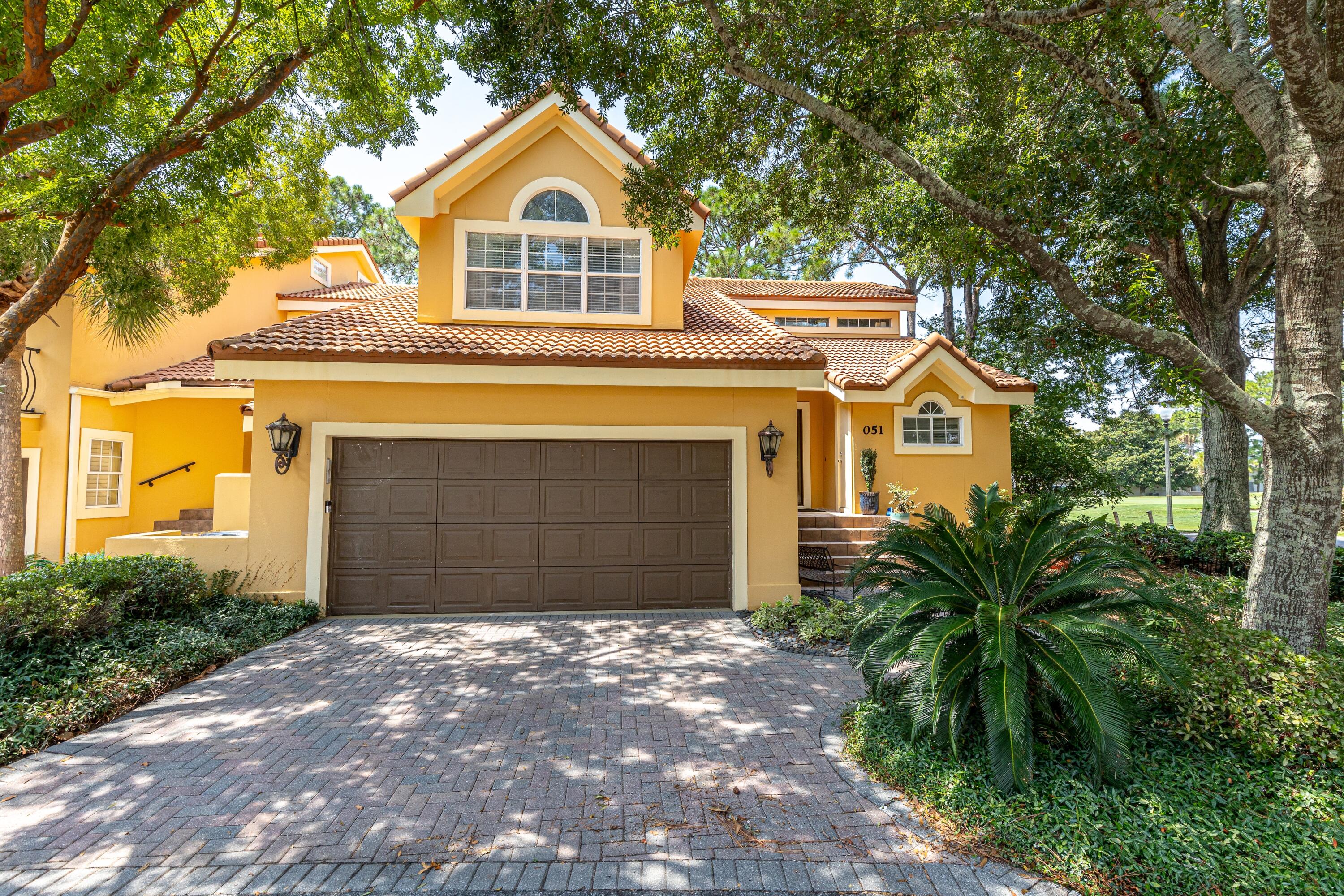 This property is currently under contract with financing/sale of home contingencies and a 72 hour kick-out clause.  Seller is accepting offers for a back-up contract.  This beautifully maintained, never rented end-unit townhome offers two levels of luxurious living, complete with 3 bedrooms, 3.5 baths, a loft, and a rare attached 2-car garage. Professionally furnished & turn-key with a 4-seater golf cart. Nestled on a peaceful dead-end street, this home boasts breathtaking views of the bay, golf course, and lake. Relax on the expansive wraparound screened porch, where you can enjoy stunning sunsets or watch golfers navigate the 8th hole of the Links Golf Course.  The elegant hardwood flooring complements the modern living area with a soaring vaulted ceiling and gas fireplace. Open to the living area, the updated kitchen boast a GAS stove, wine fridge and stainless steel appliances. The 1st floor primary suite offers the convenience of a private balcony, wine fridge and stainless steel appliances. The 1st floor primary suite offers the convenience of a private balcony, two closets, and an ensuite with double sinks and glass shower. Additionally, the upper level offers a 2nd primary suite with balcony, guest suite and a versatile loft space, perfect for extra sleeping quarters or a second living area.
Vantage Pointe owners enjoy access to their private community pool or to the two heated SOA pools: One across from Linkside Village on Audubon Drive (Brand new opening late 2024!) and the newly constructed Phil Hummel Aquatic Center centrally located at the Baytowne Ave Traffic Circle. 
As an introduction to the Sandestin lifestyle, we invite our new owners to explore amenities that make Sandestin special. The listing brokerage and seller(s) are presenting the buyer(s) of this property with (2) 90-minute rounds of Tennis court time, a golf foursome at one of our three championship courses, and a round of golf for up to four (4) players at the unrivaled Burnt Pine Golf Club.
Sandestin Golf and Beach Resort features more than seven miles of beaches and pristine bay front, four championship golf courses, 15 world-class tennis courts, a 226-slip marina, a fitness center, spa and celebrity chef dining. Shop, dine and play at the charming pedestrian village, The Village of Baytowne Wharf and more. Inside the gates of the resort, residents enjoy a balanced lifestyle of high-class living, spanning the 2,400 acres from the beach to the bay. Everything within the gates of the resort is accessible by golf cart or bicycle. The entire resort is interconnected by miles of pedestrian, bike and golf cart paths that weave through groves of live oaks, meandering past natural lagoons, fountains, man-made lakes, and meticulously landscaped fairways.