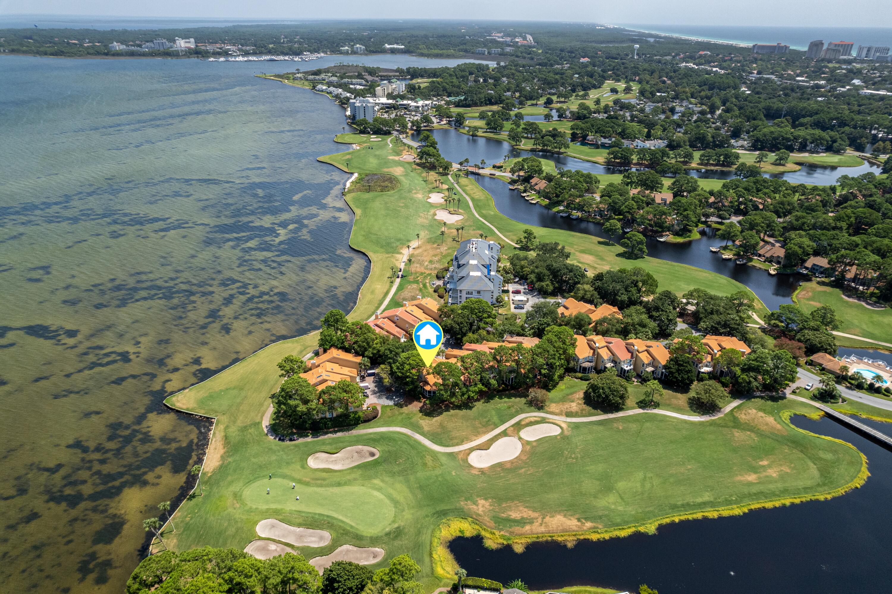 VANTAGE POINTE - Residential