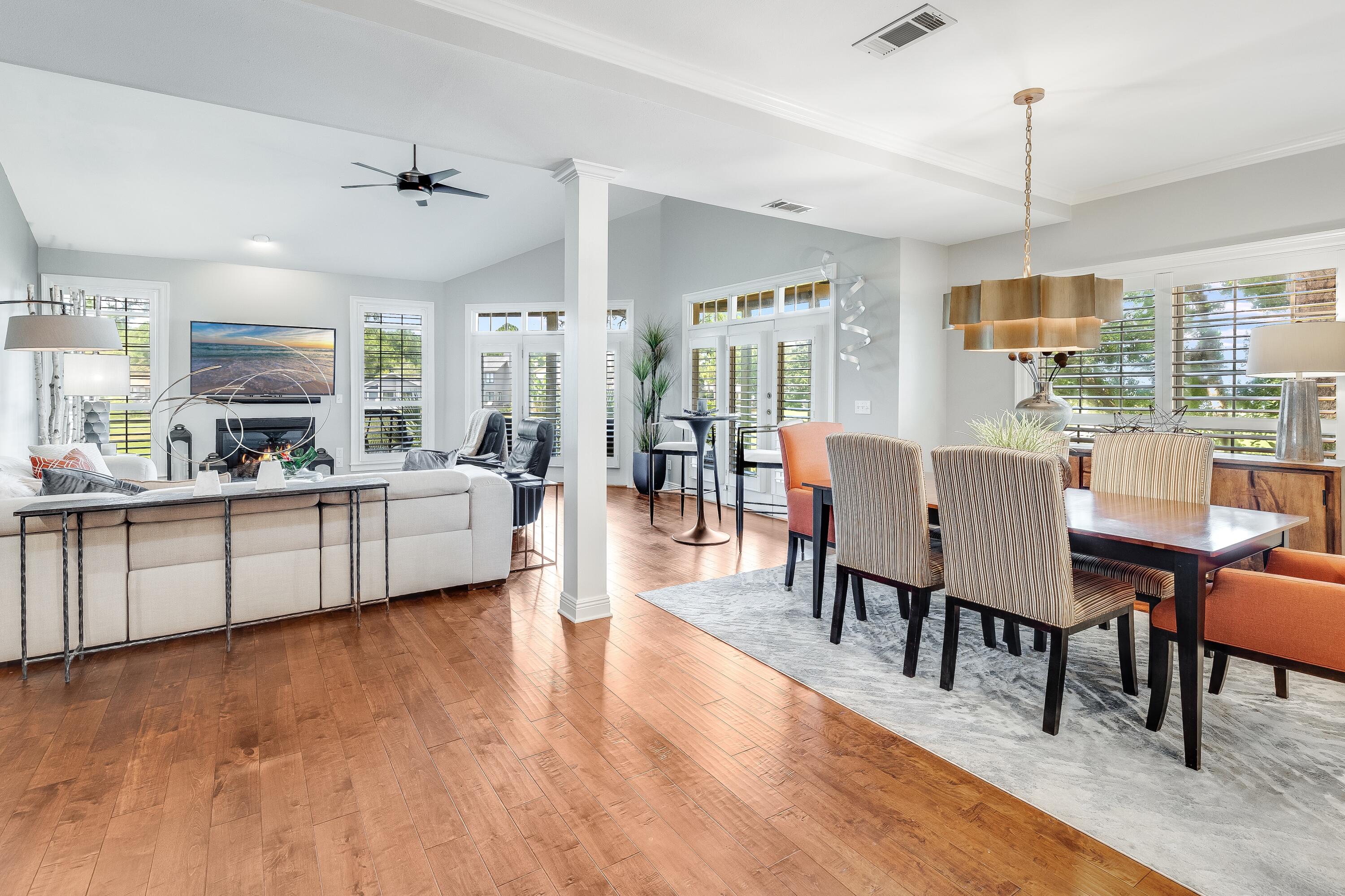 VANTAGE POINTE - Residential