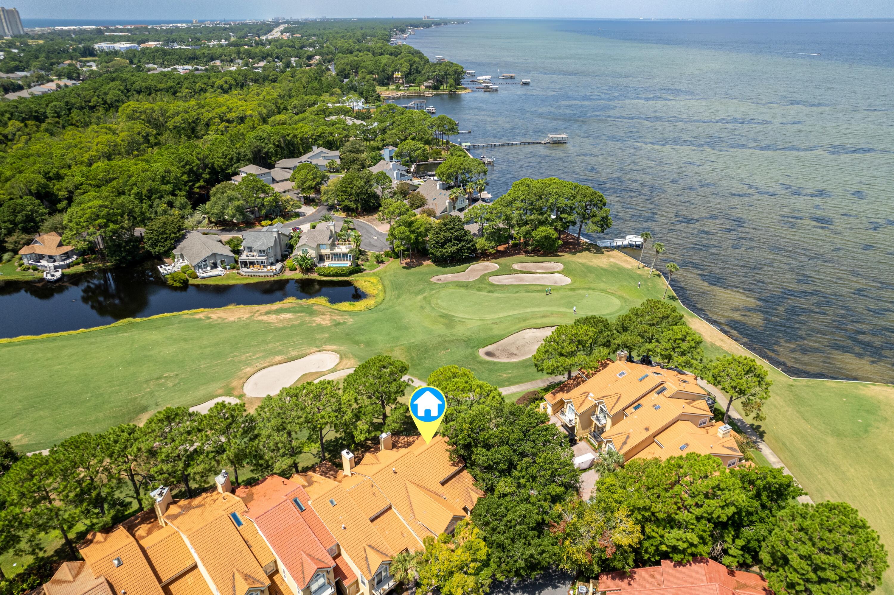 VANTAGE POINTE - Residential