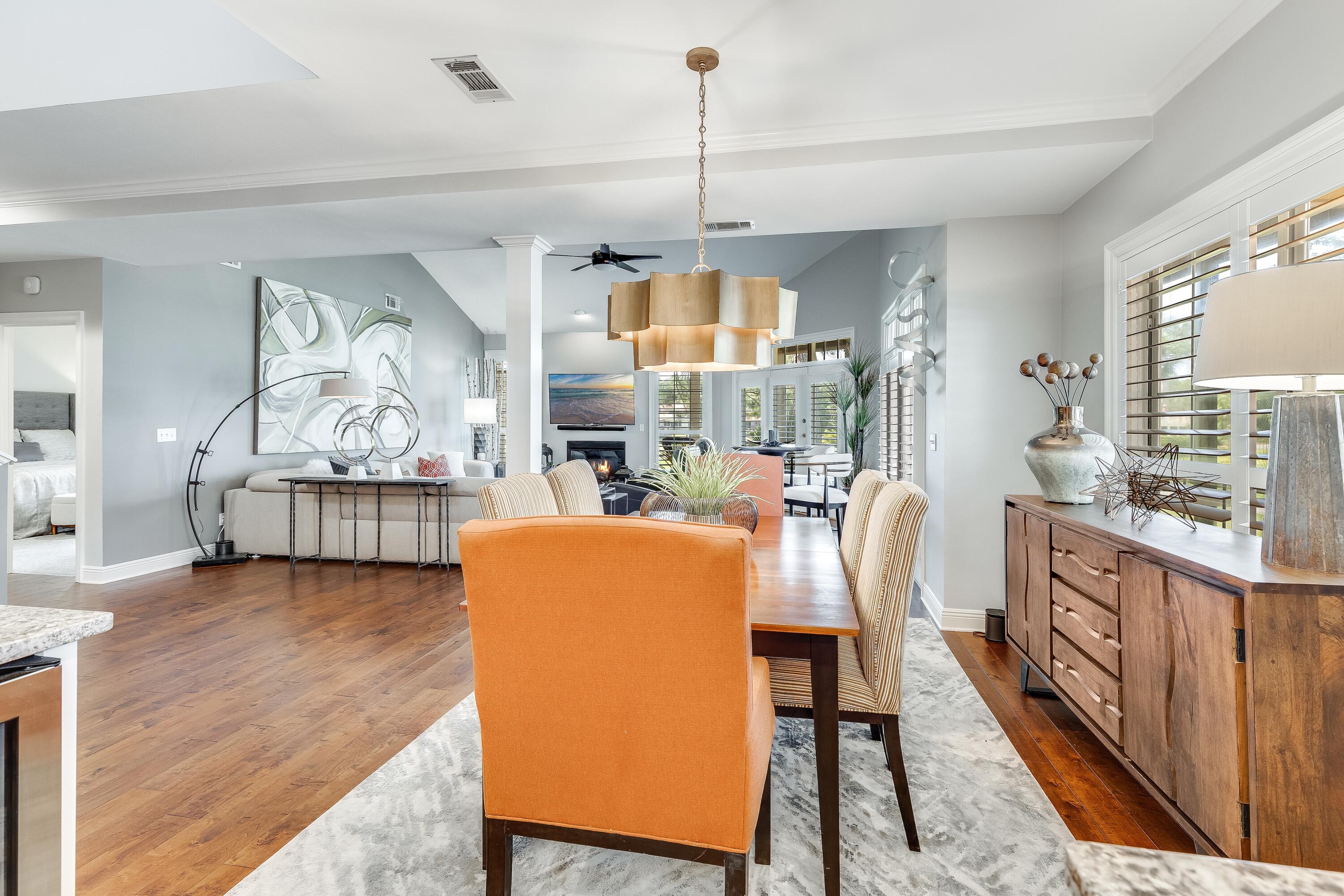 VANTAGE POINTE - Residential