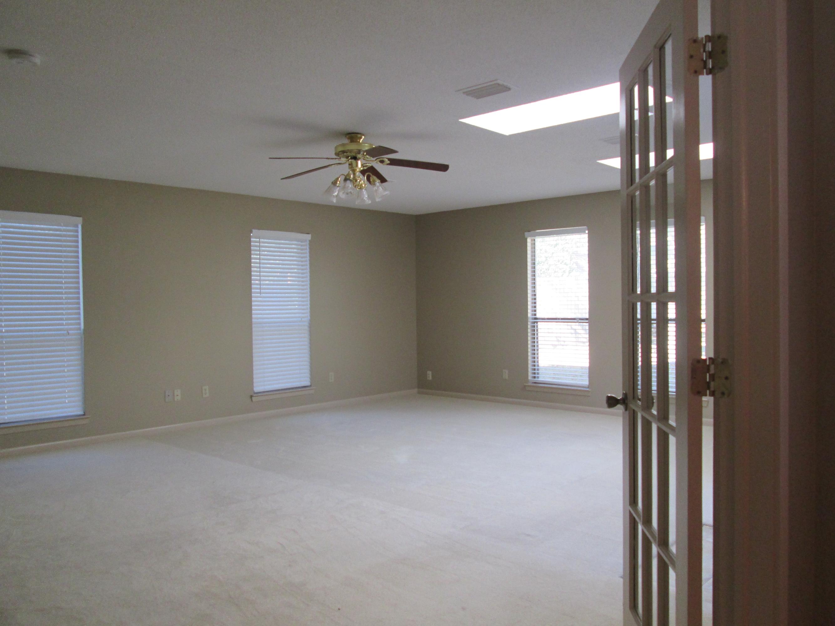 BLUEWATER BAY VILLAGE 1B - Residential Lease