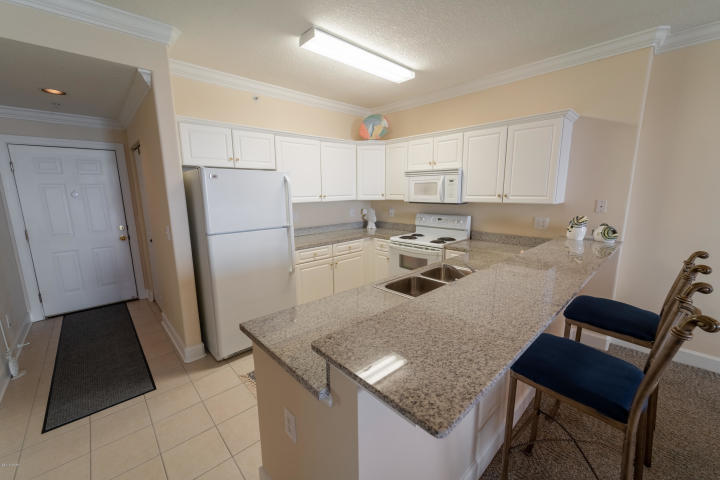 EMERALD ISLE - Residential