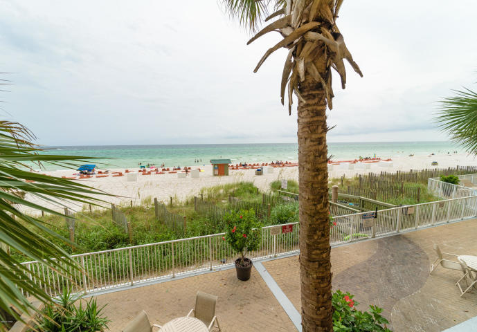 EMERALD ISLE - Residential