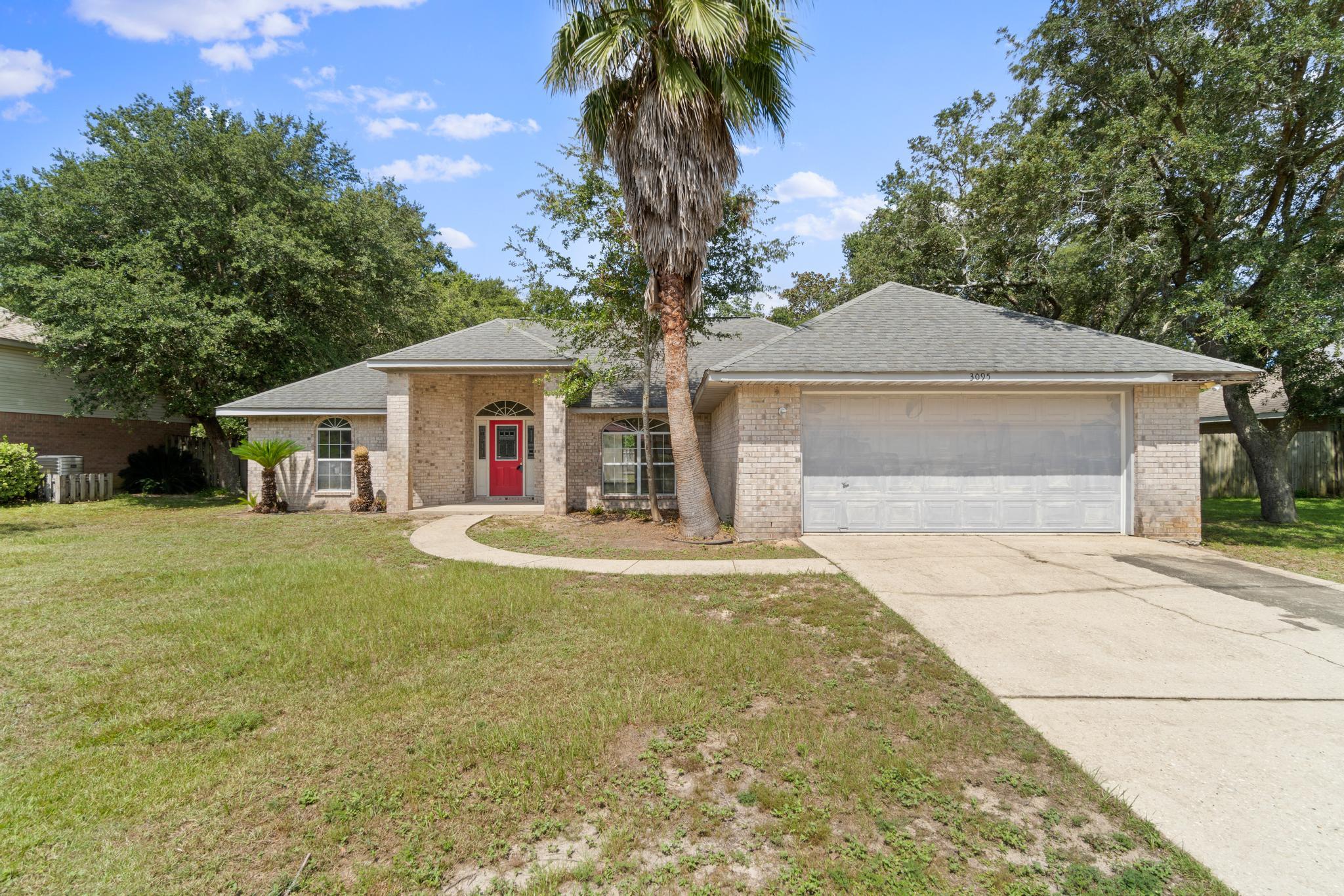 ROBLEDAL ESTATES - Residential