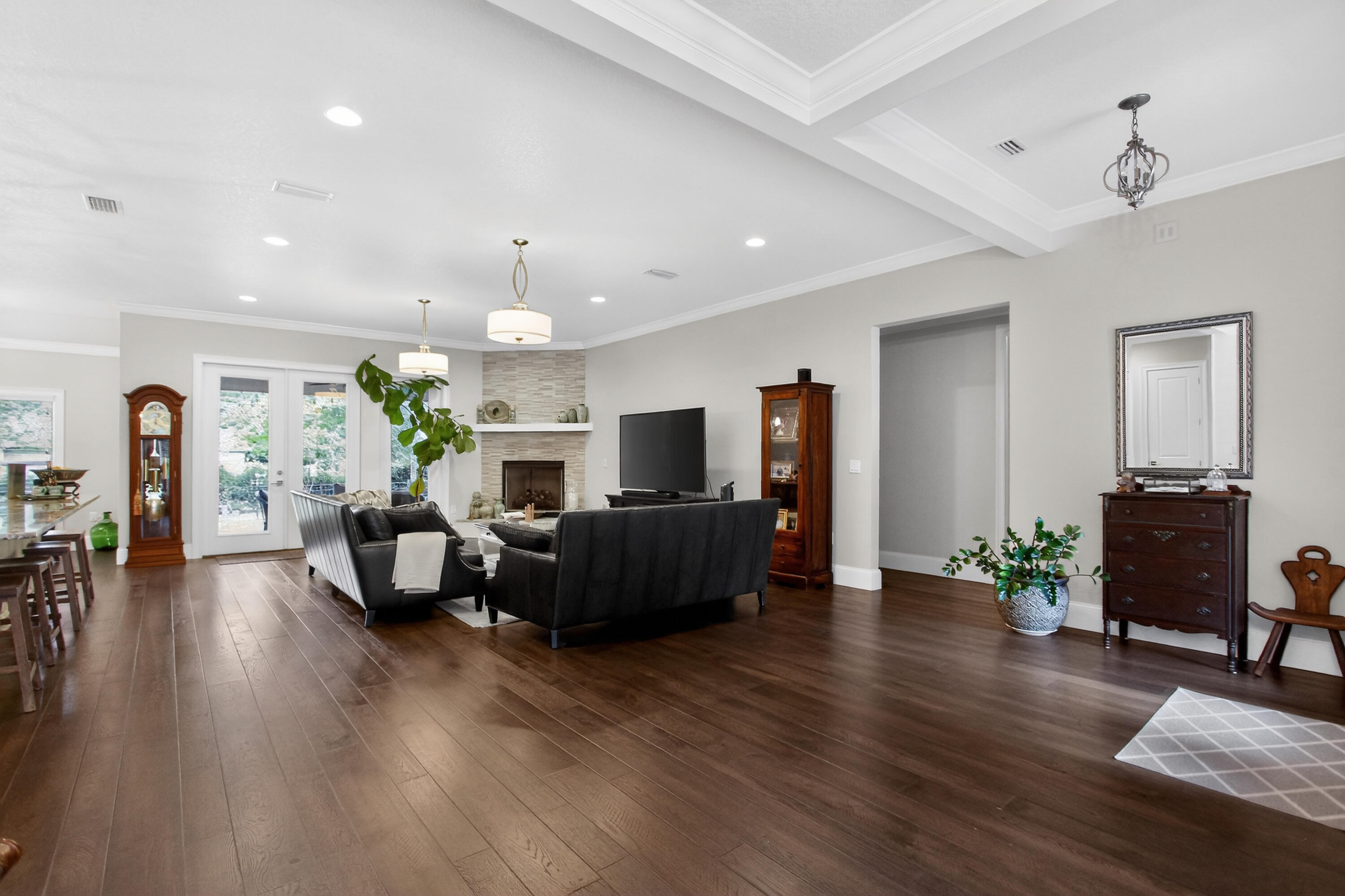 CLAIRES VINEYARD - Residential