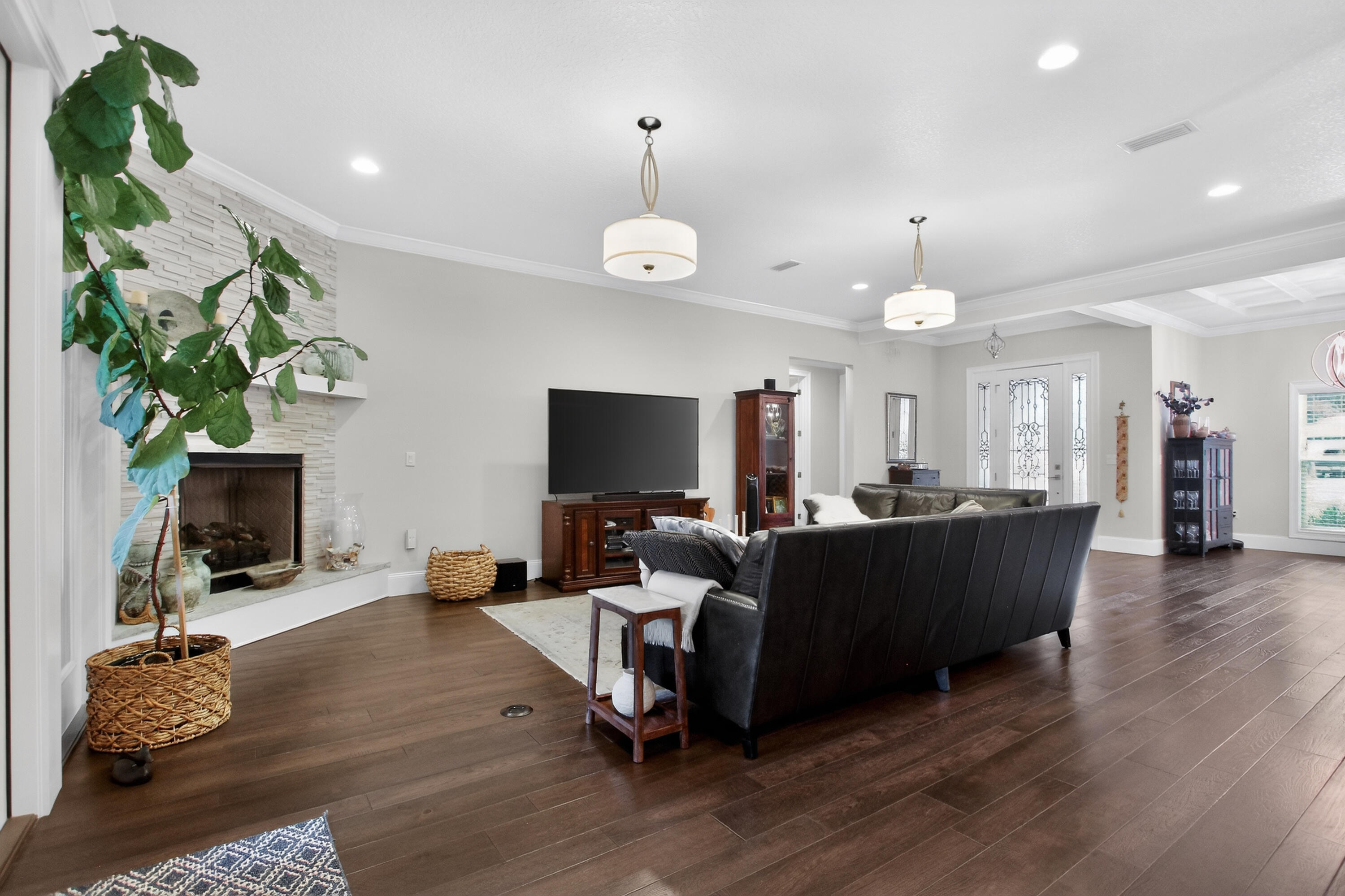 CLAIRES VINEYARD - Residential