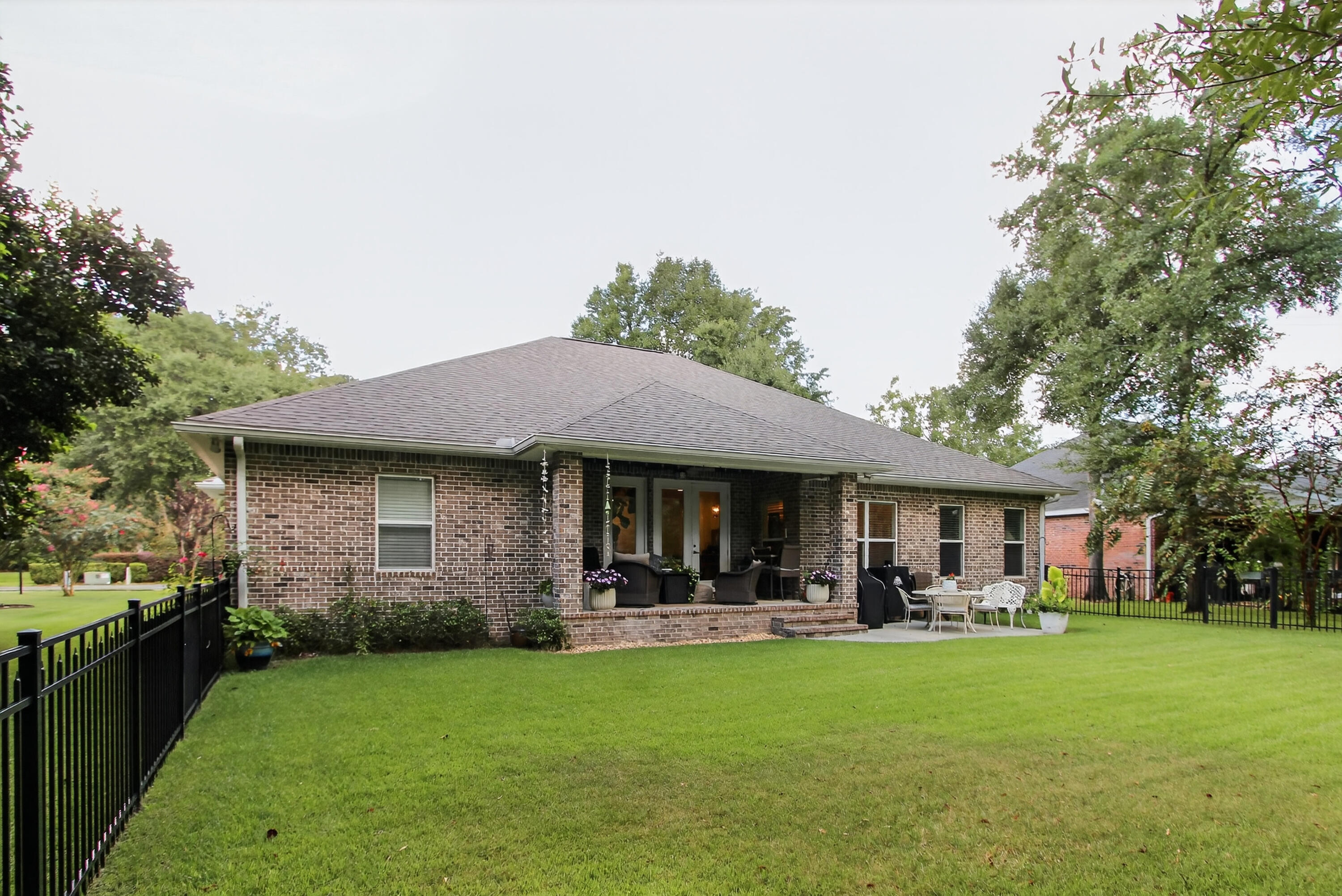 CLAIRES VINEYARD - Residential