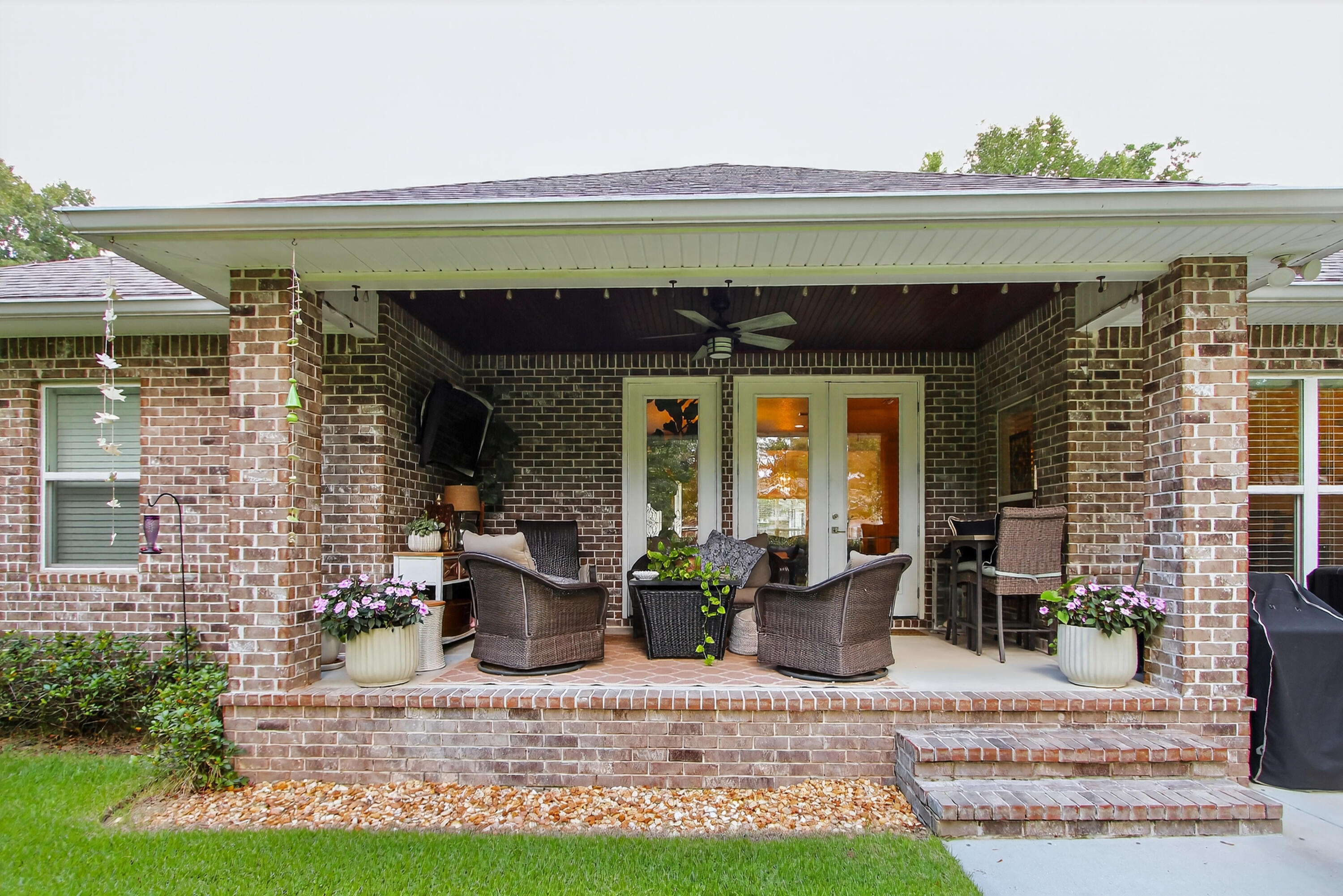 CLAIRES VINEYARD - Residential