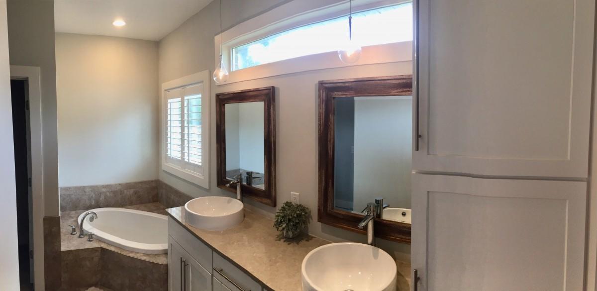 Shoal Creek Manor - Residential