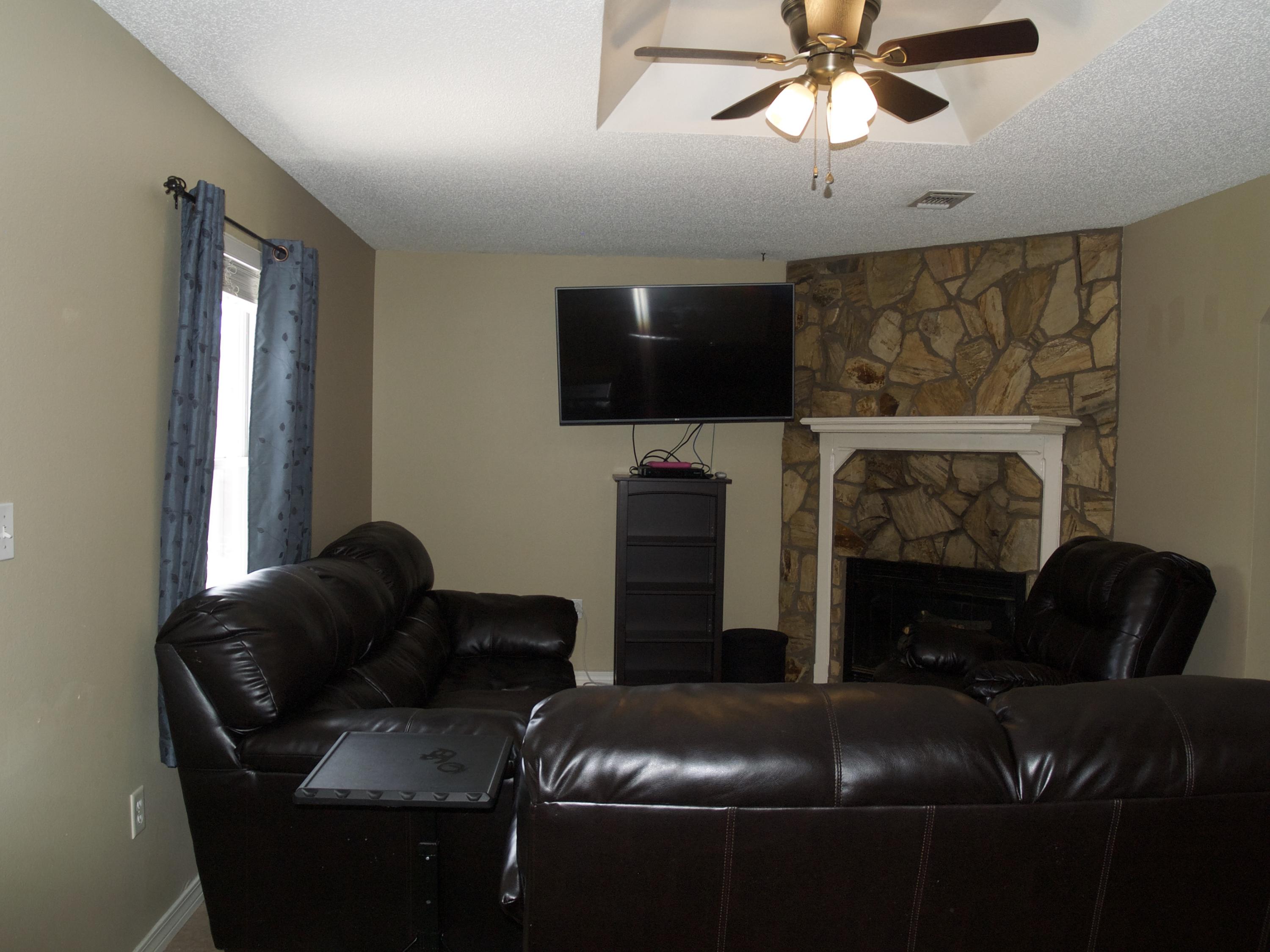 NAVARRE S/D 2ND ADDN - Residential