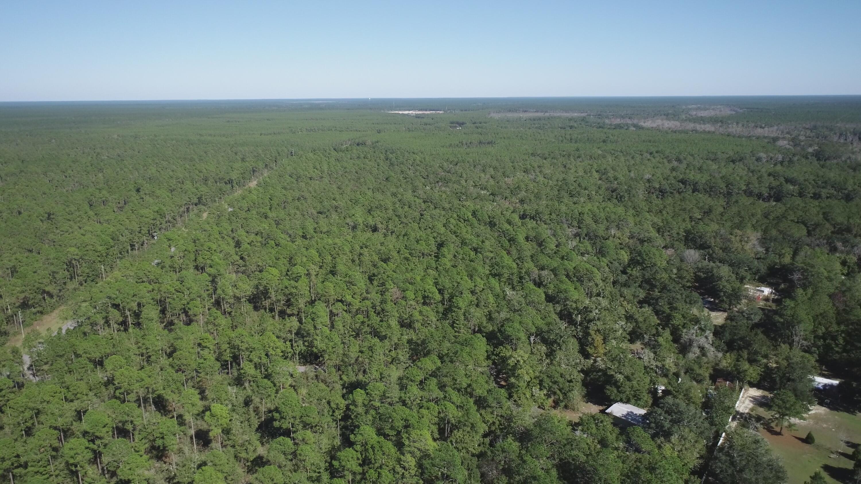 NO RECORDED SUBDIVISION - Land